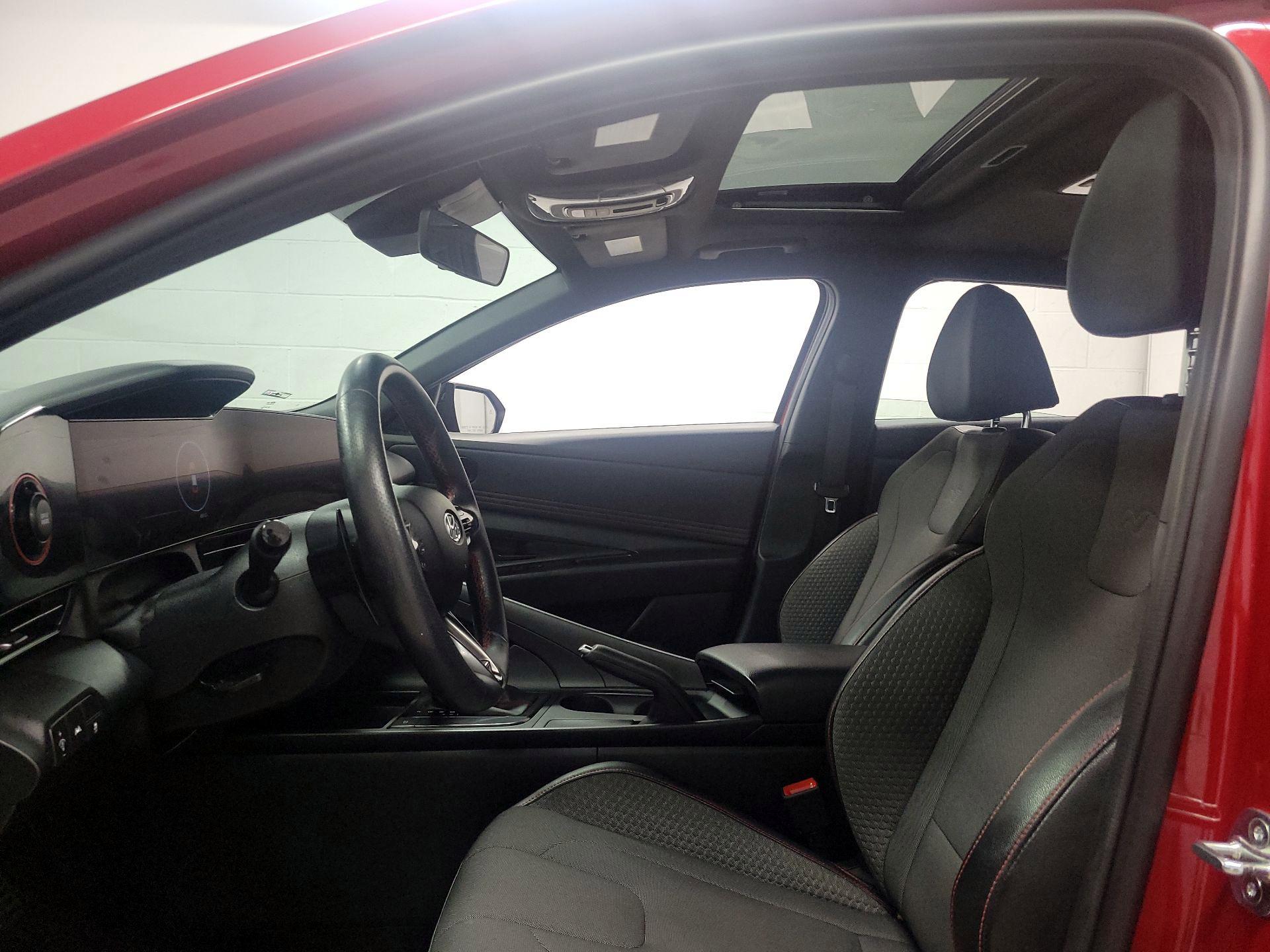 Thumbnail: 2023 Hyundai Elantra - 18