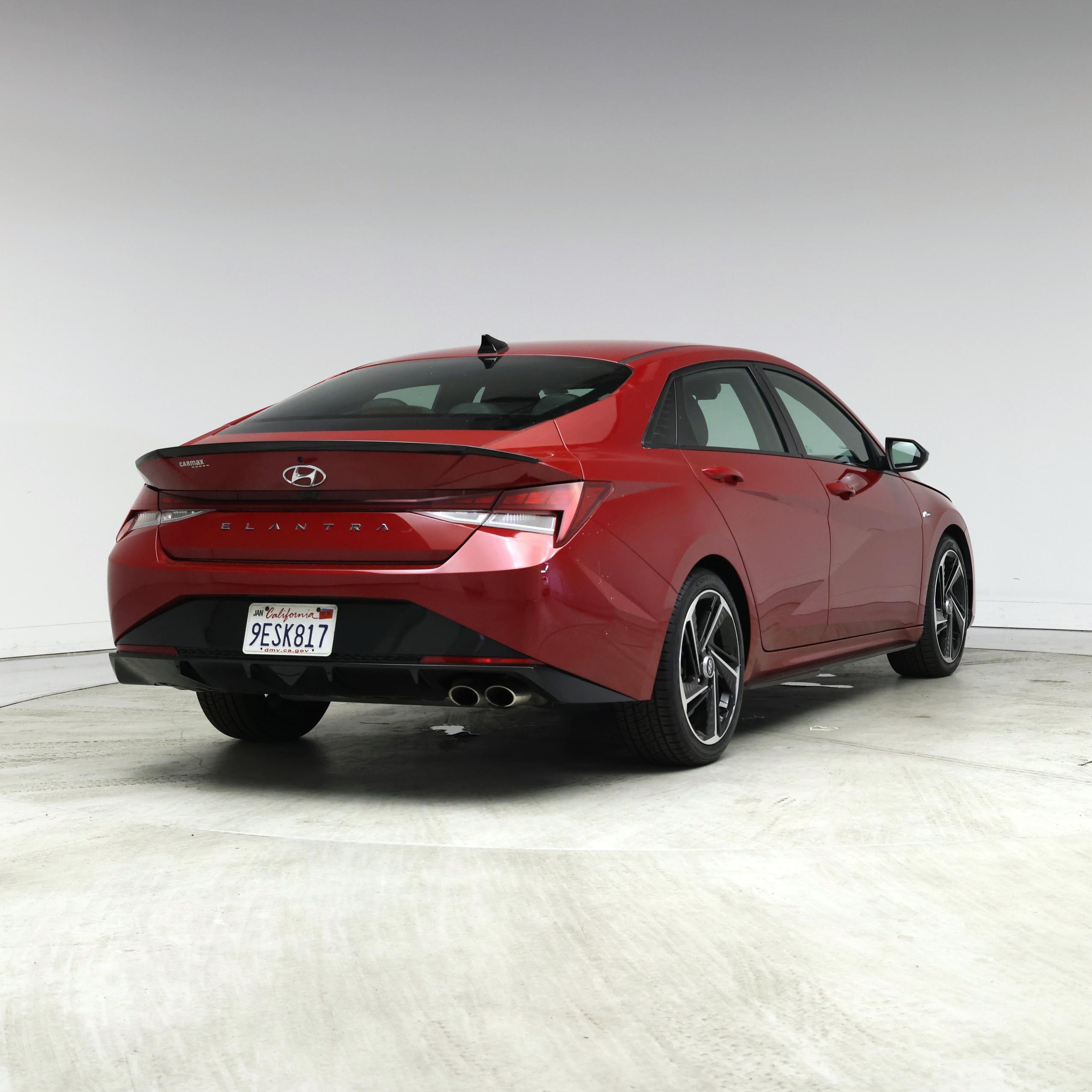 Thumbnail: 2023 Hyundai Elantra - 8