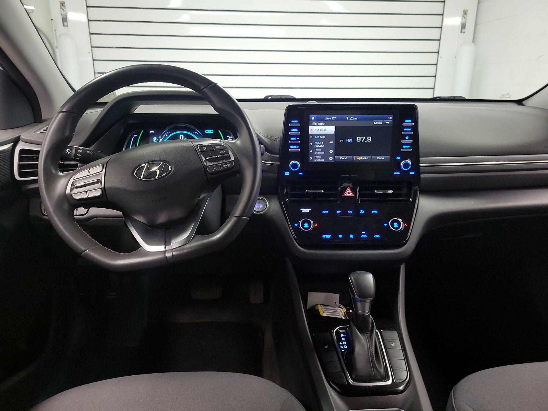 Thumbnail: 2020 Hyundai Ioniq - 9