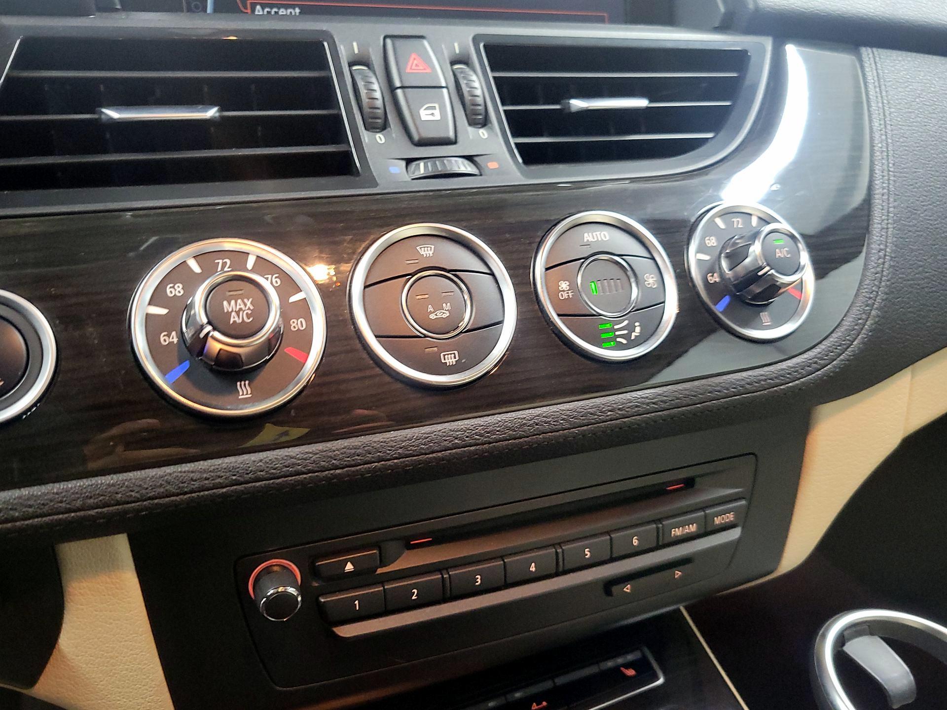 Thumbnail: 2016 BMW Z4 - 16
