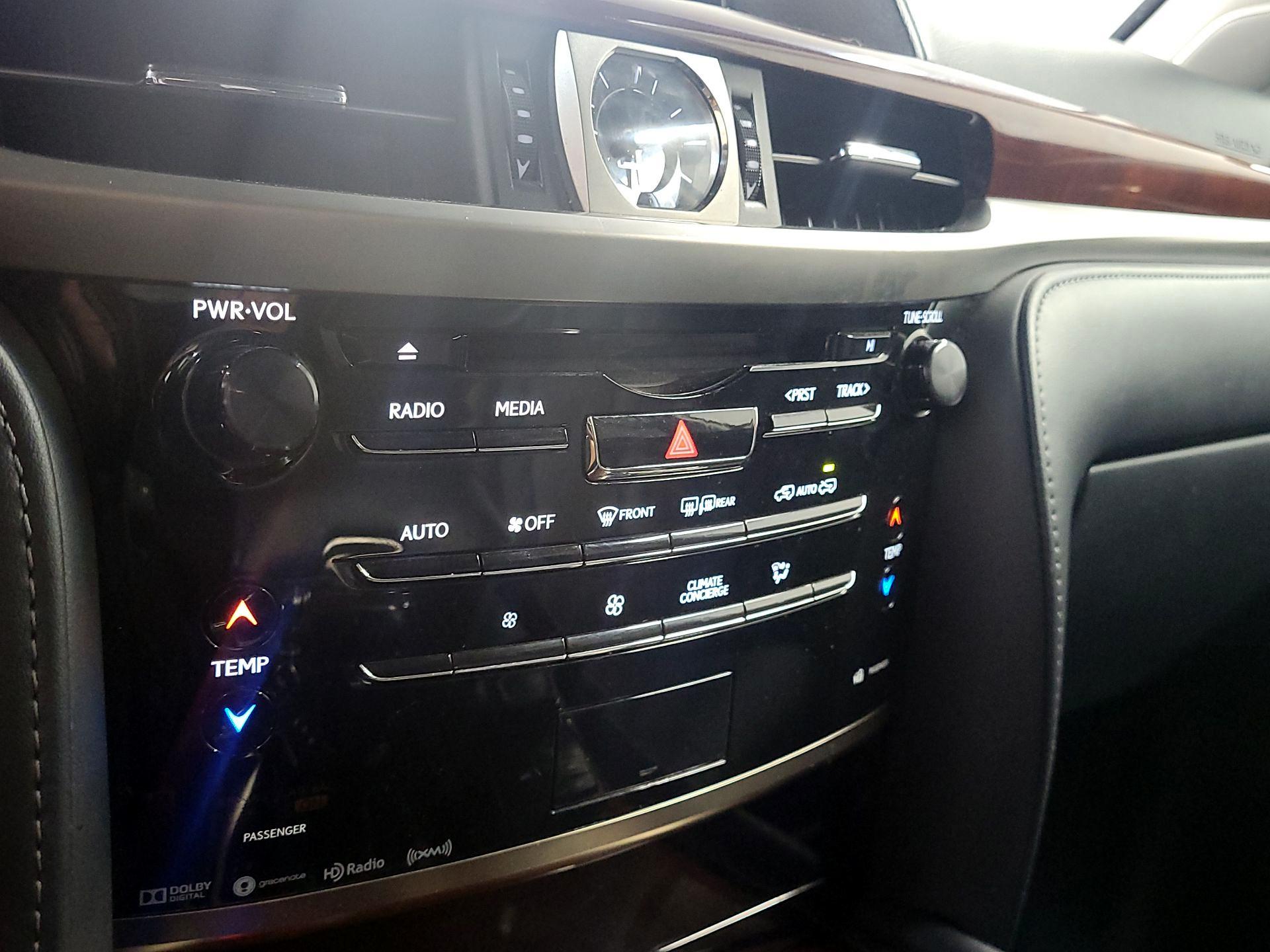 Thumbnail: 2019 Lexus LX - 16
