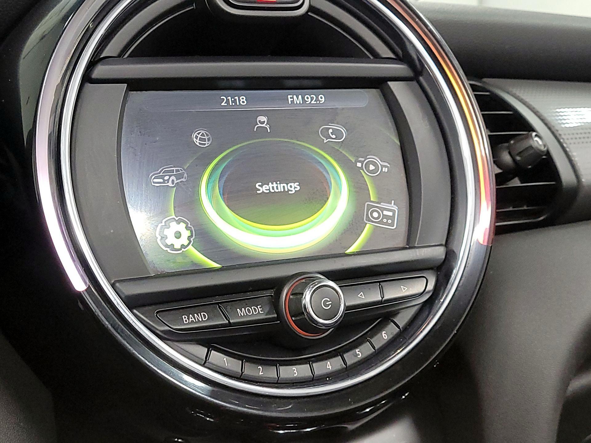 Thumbnail: 2016 MINI Cooper - 13