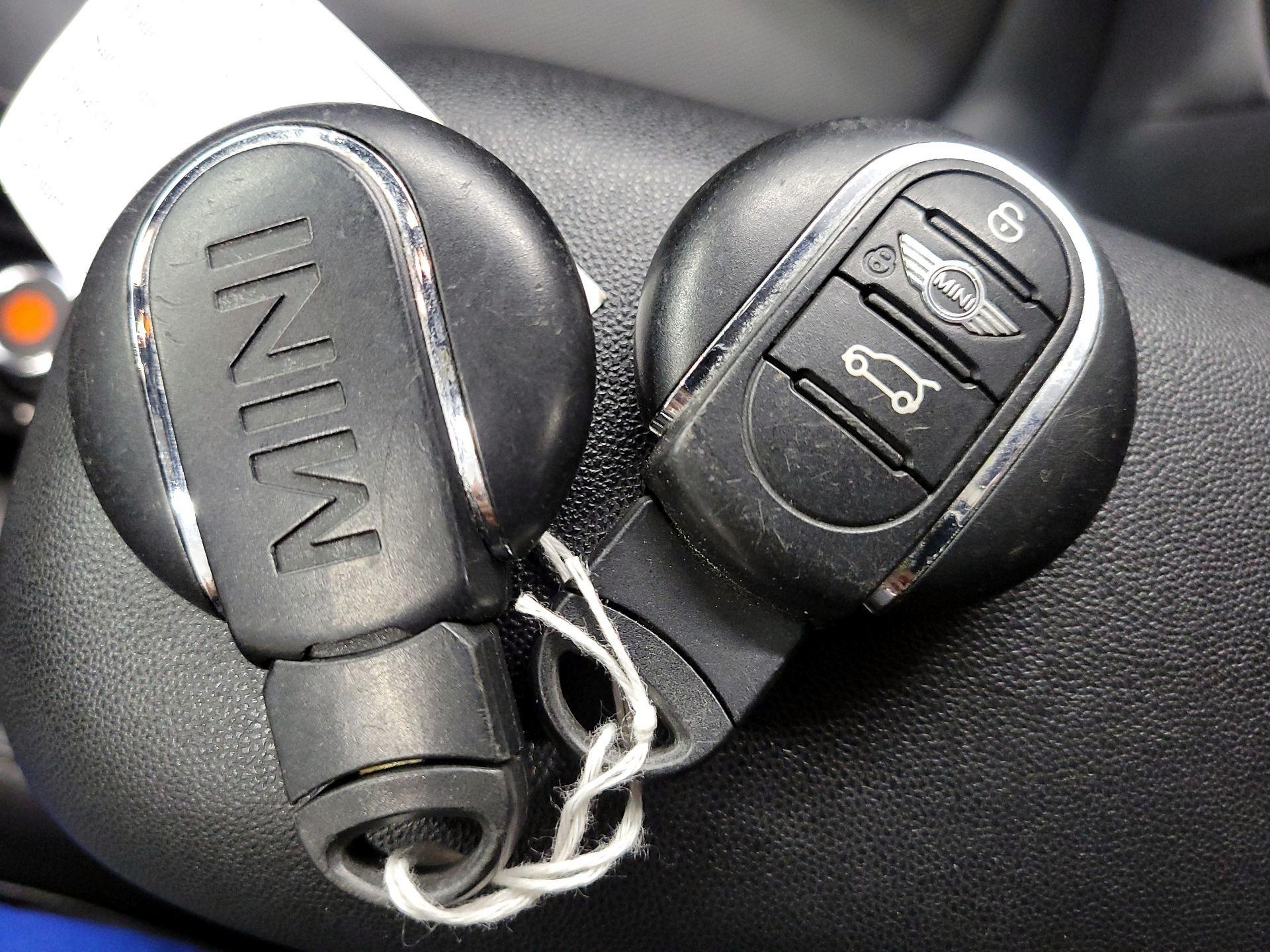 Thumbnail: 2016 MINI Cooper - 19