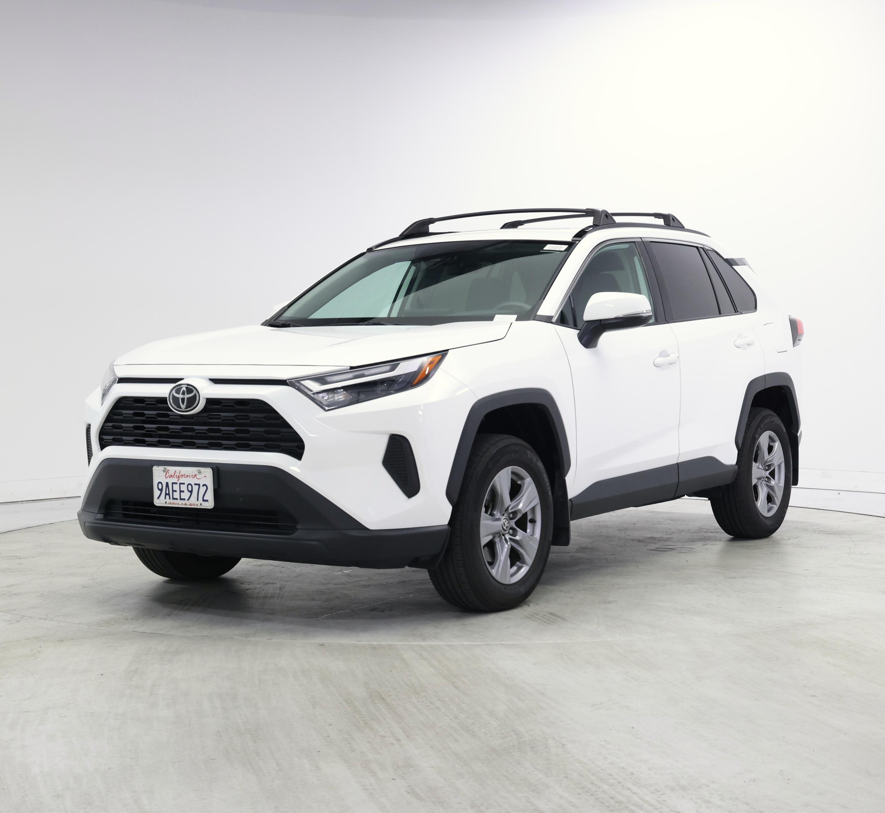 Thumbnail: 2022 Toyota RAV4 - 4