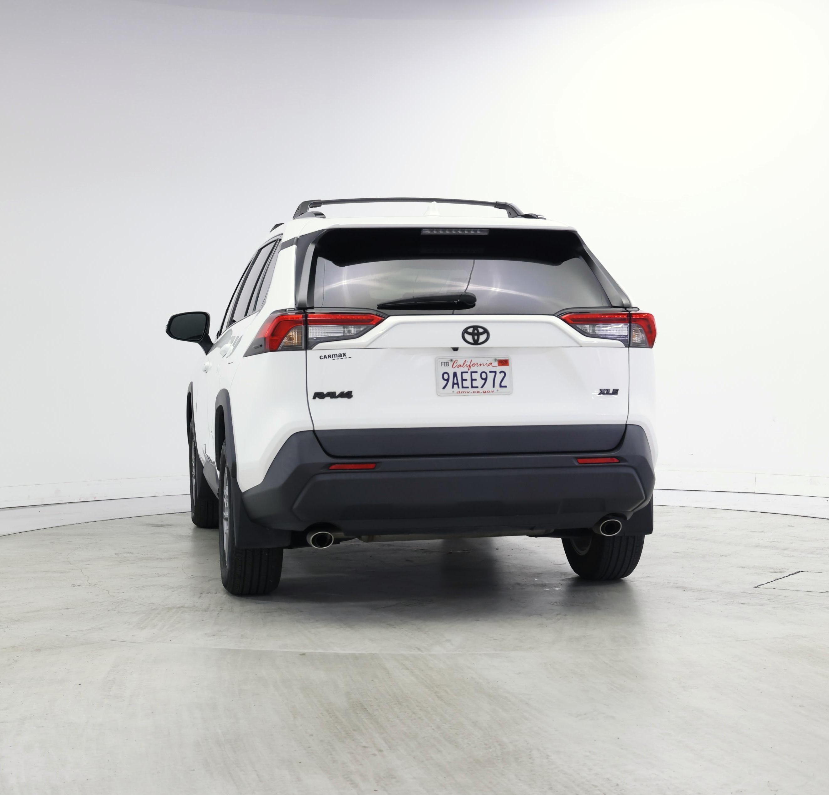 Thumbnail: 2022 Toyota RAV4 - 6