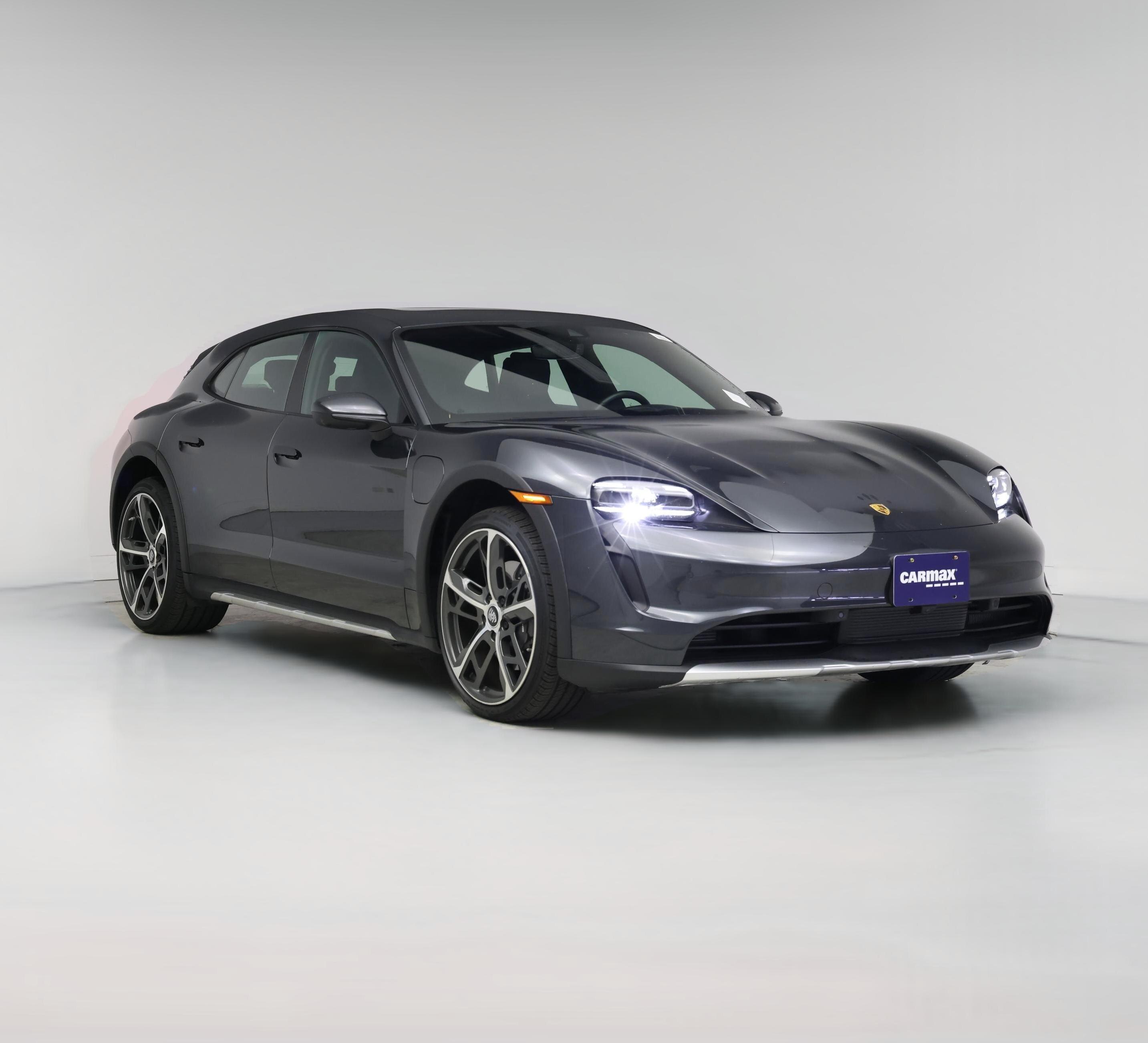 Thumbnail: 2022 Porsche Taycan - 1