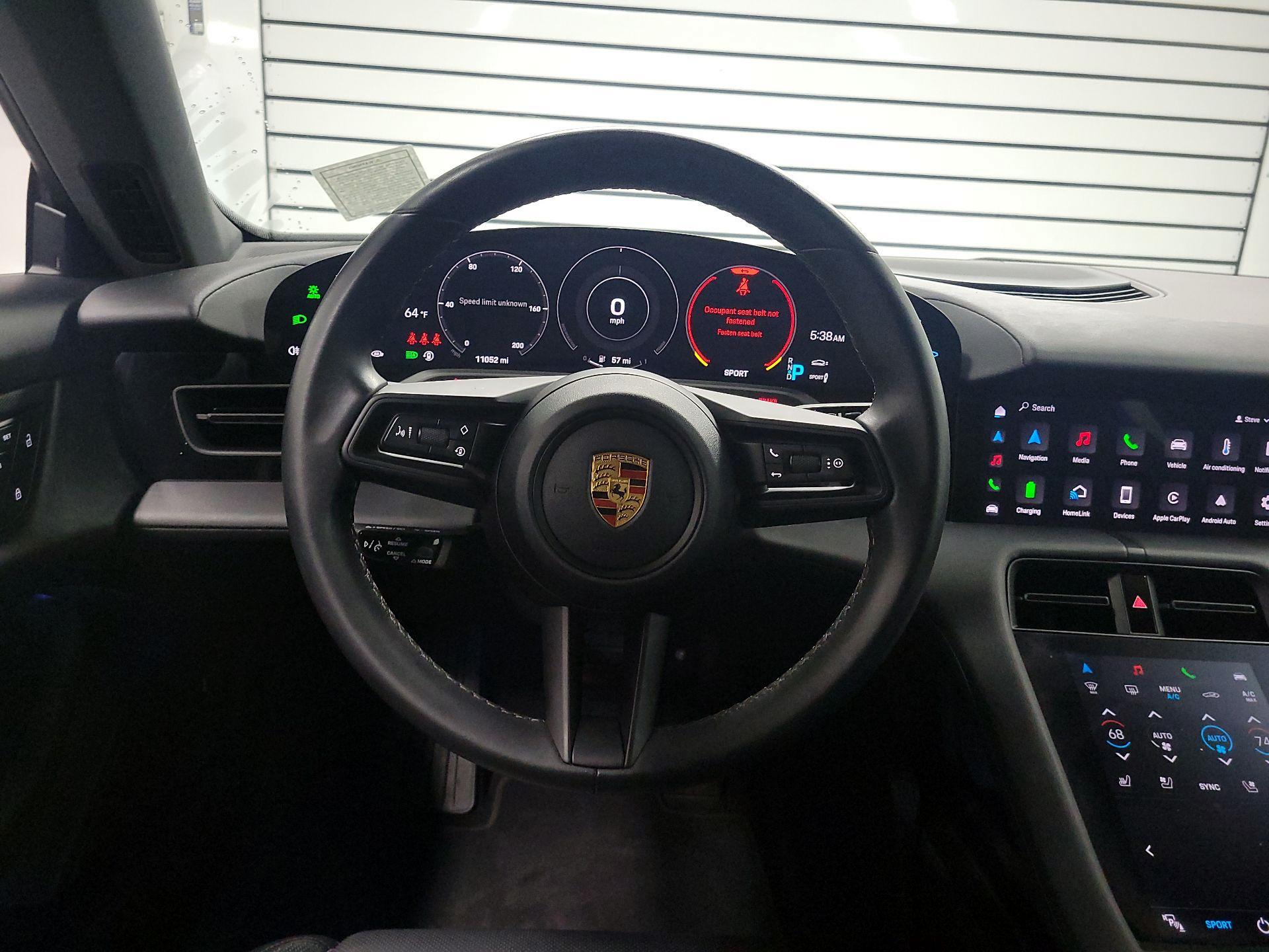 Thumbnail: 2022 Porsche Taycan - 10