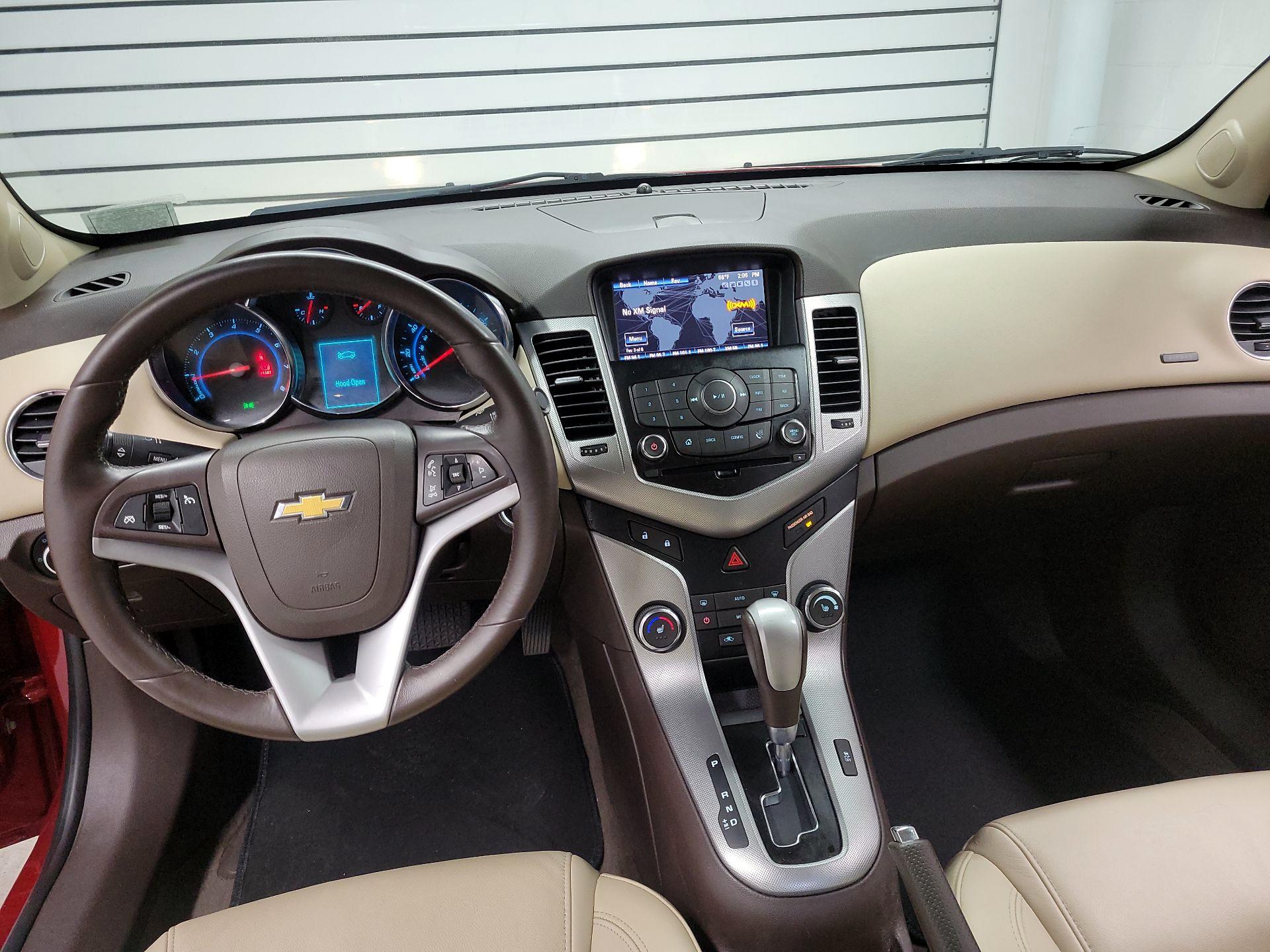 Thumbnail: 2014 Chevrolet Cruze - 9
