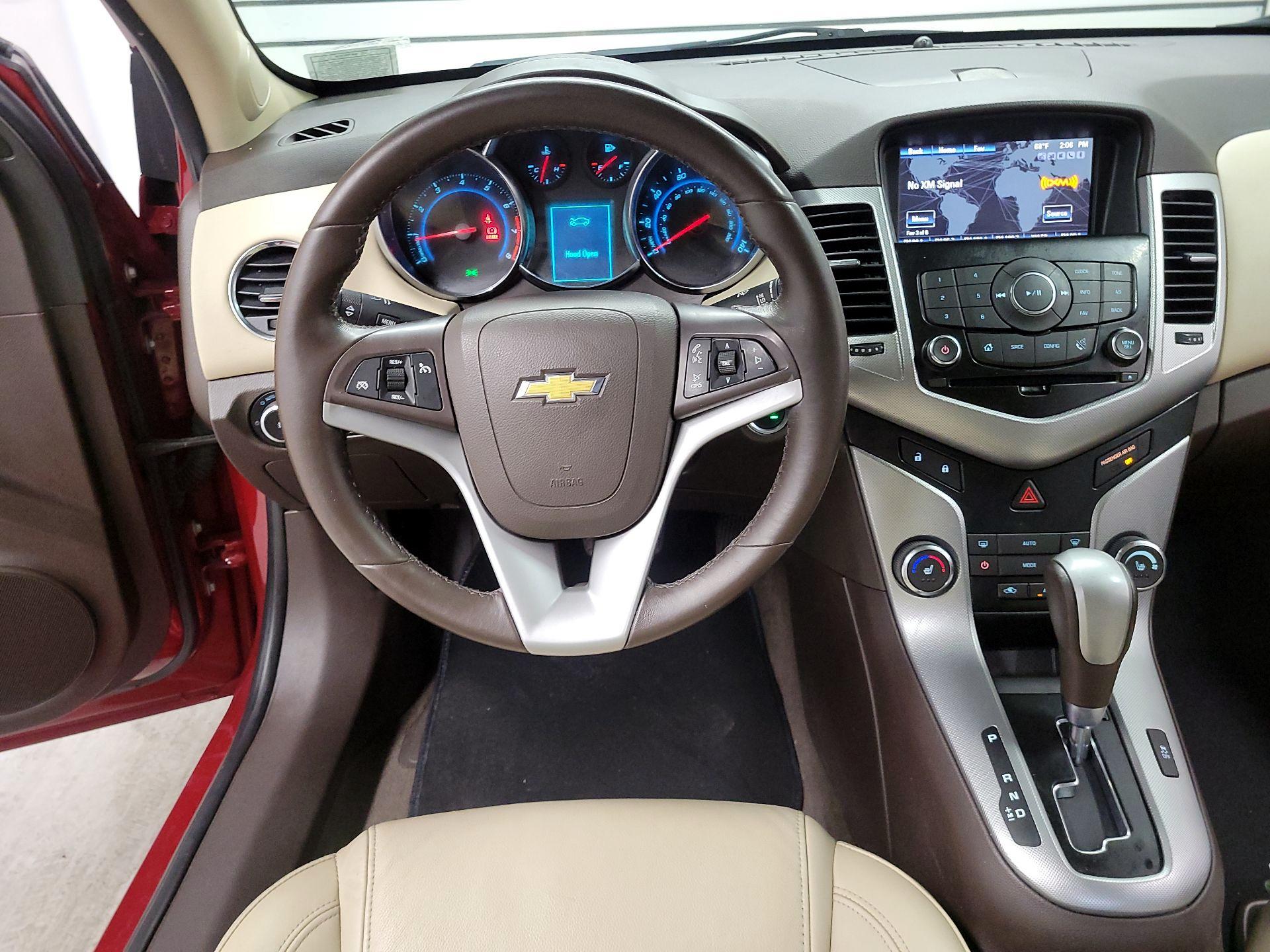 Thumbnail: 2014 Chevrolet Cruze - 10