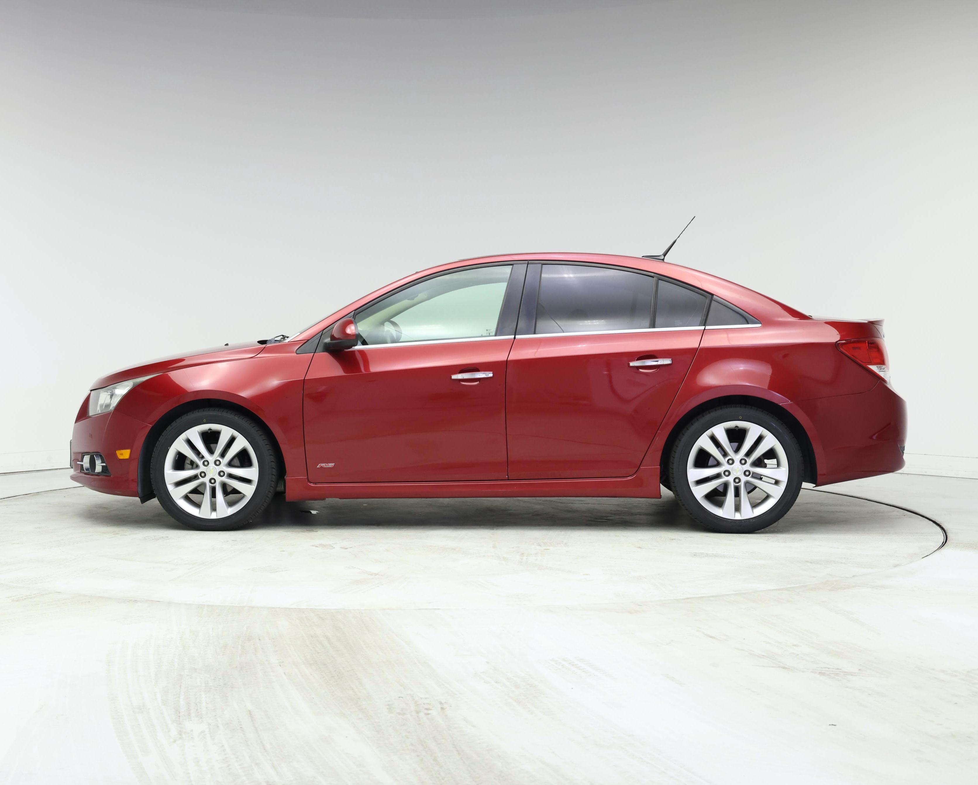 Thumbnail: 2014 Chevrolet Cruze - 3