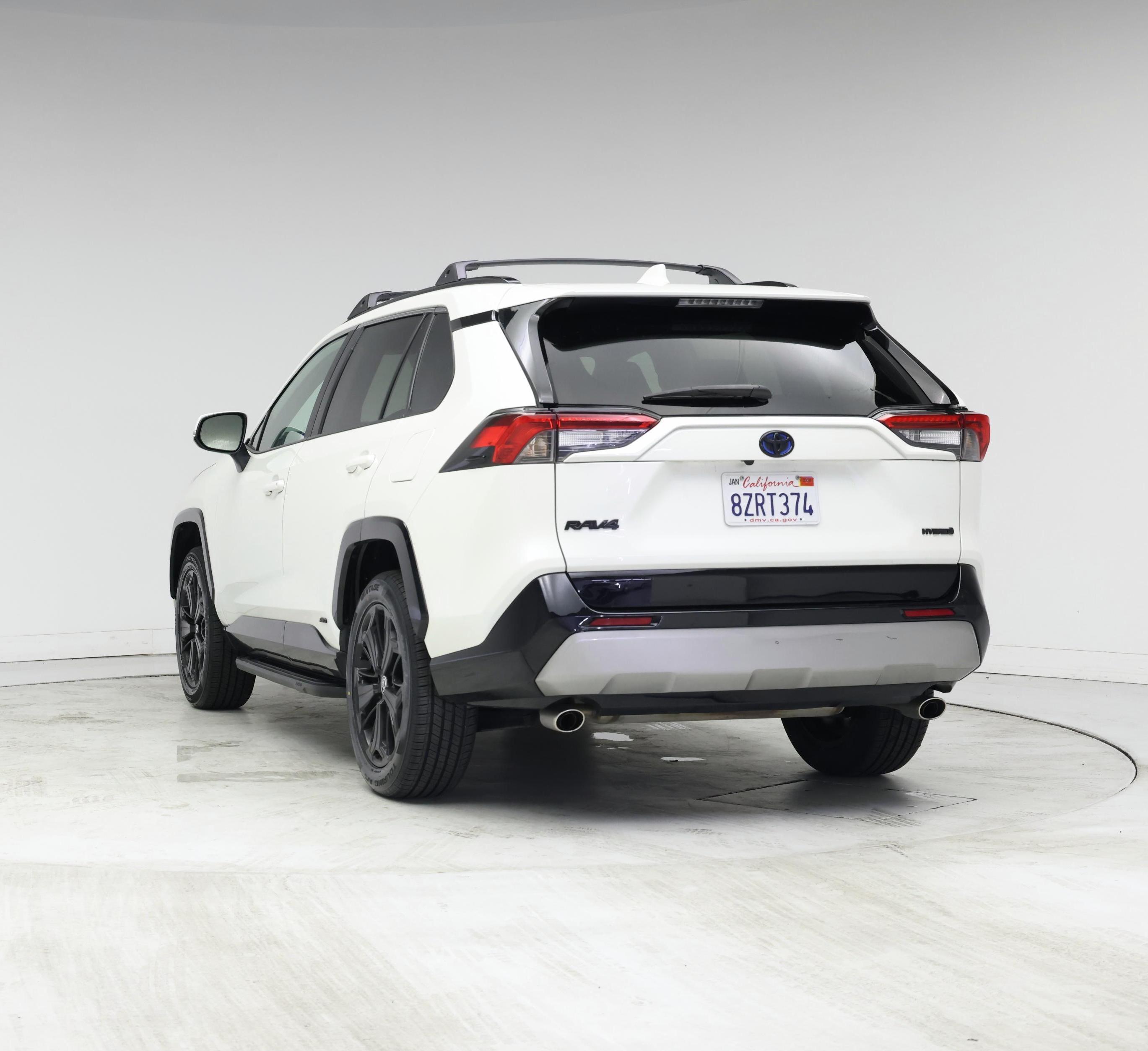 Thumbnail: 2022 Toyota RAV4 - 2
