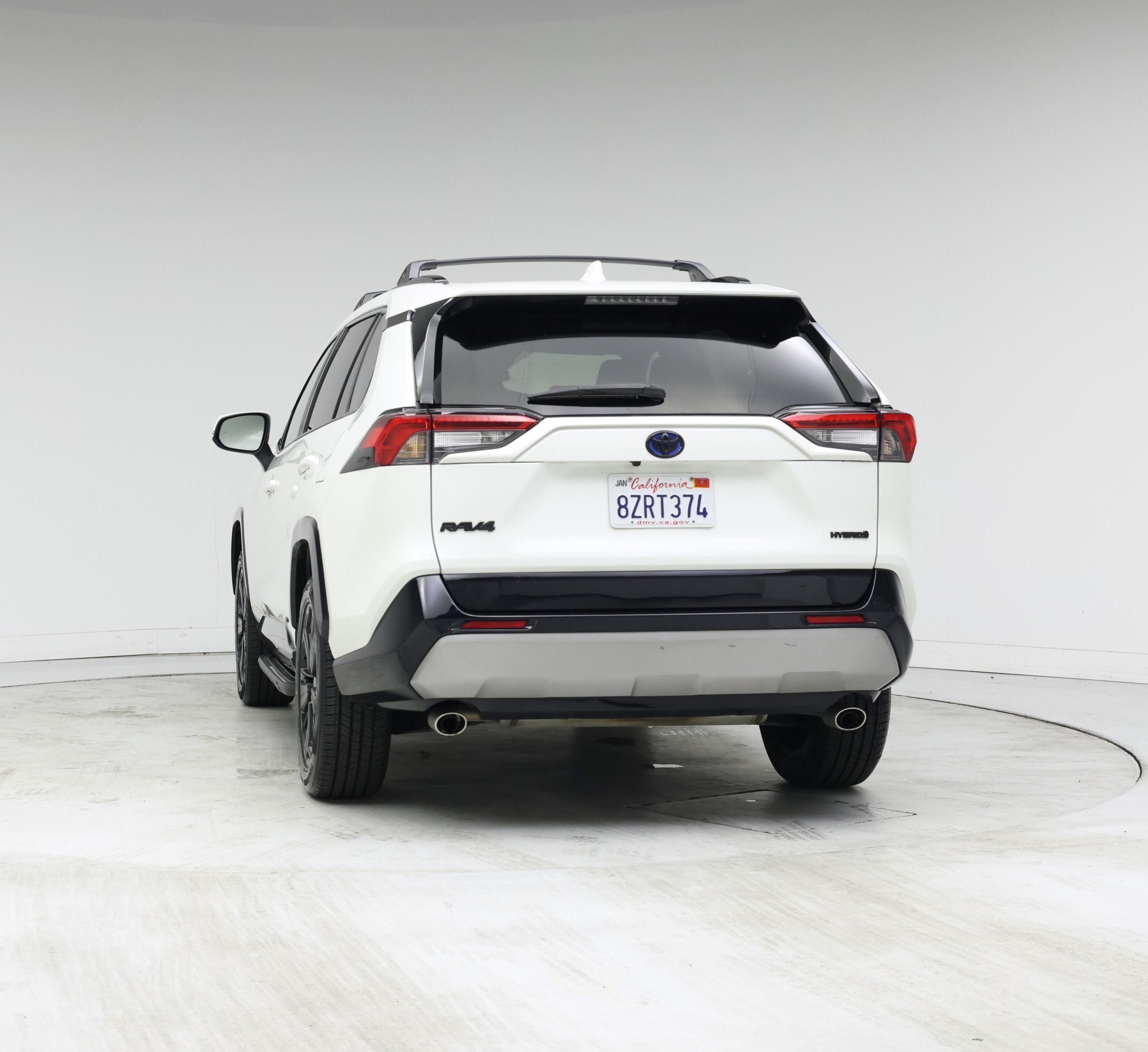 Thumbnail: 2022 Toyota RAV4 - 6
