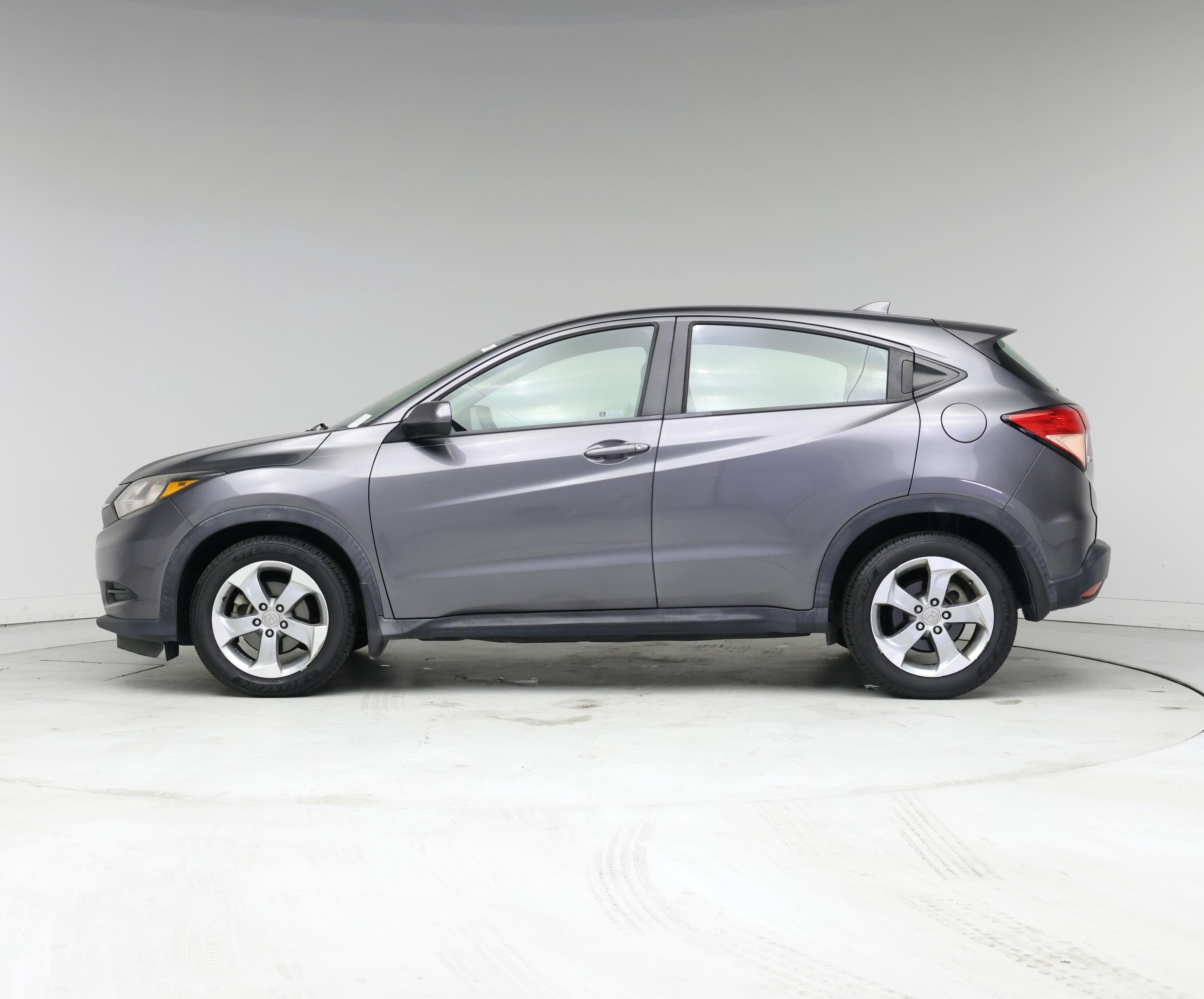 Thumbnail: 2018 Honda HR-V - 3