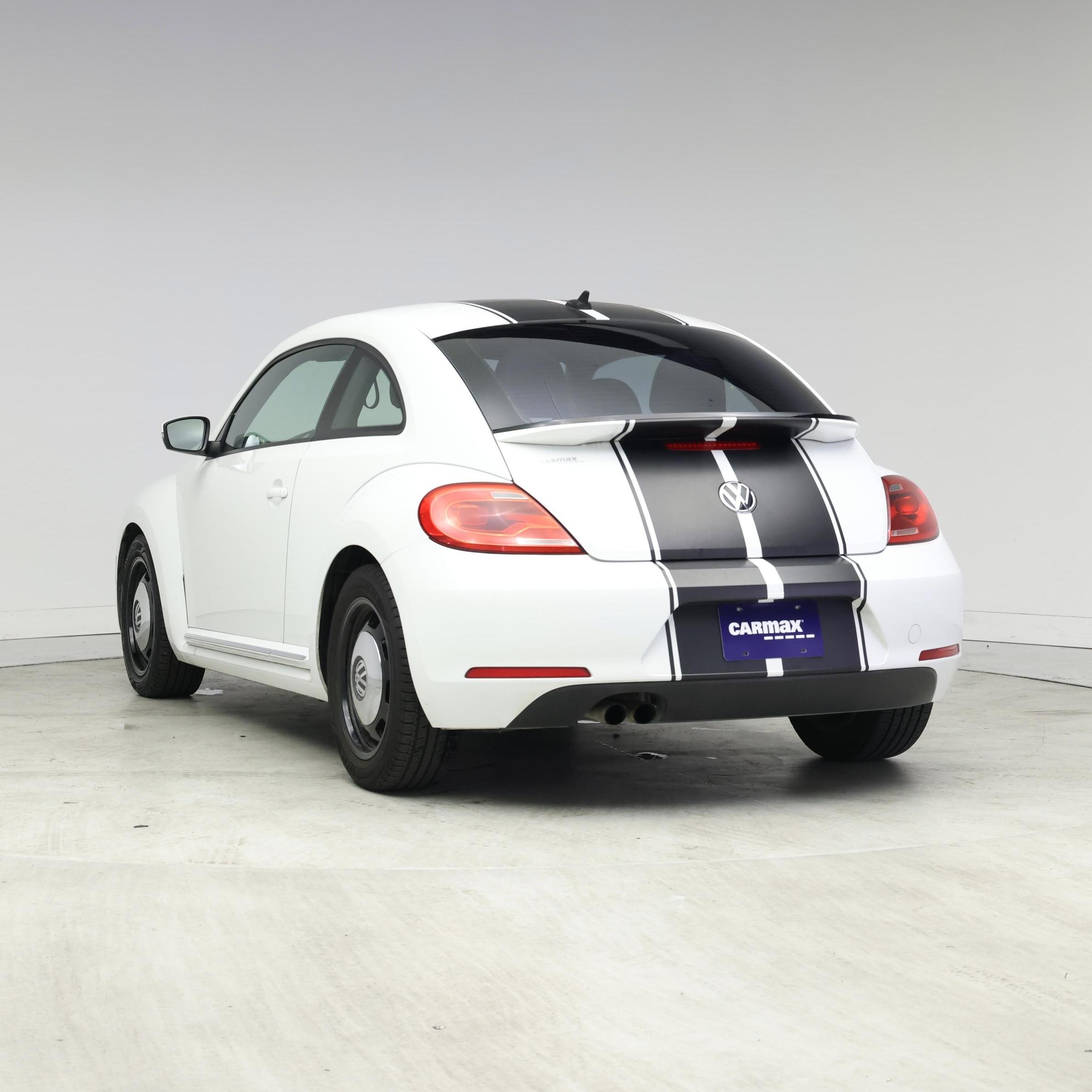 Thumbnail: 2016 Volkswagen Beetle - 2