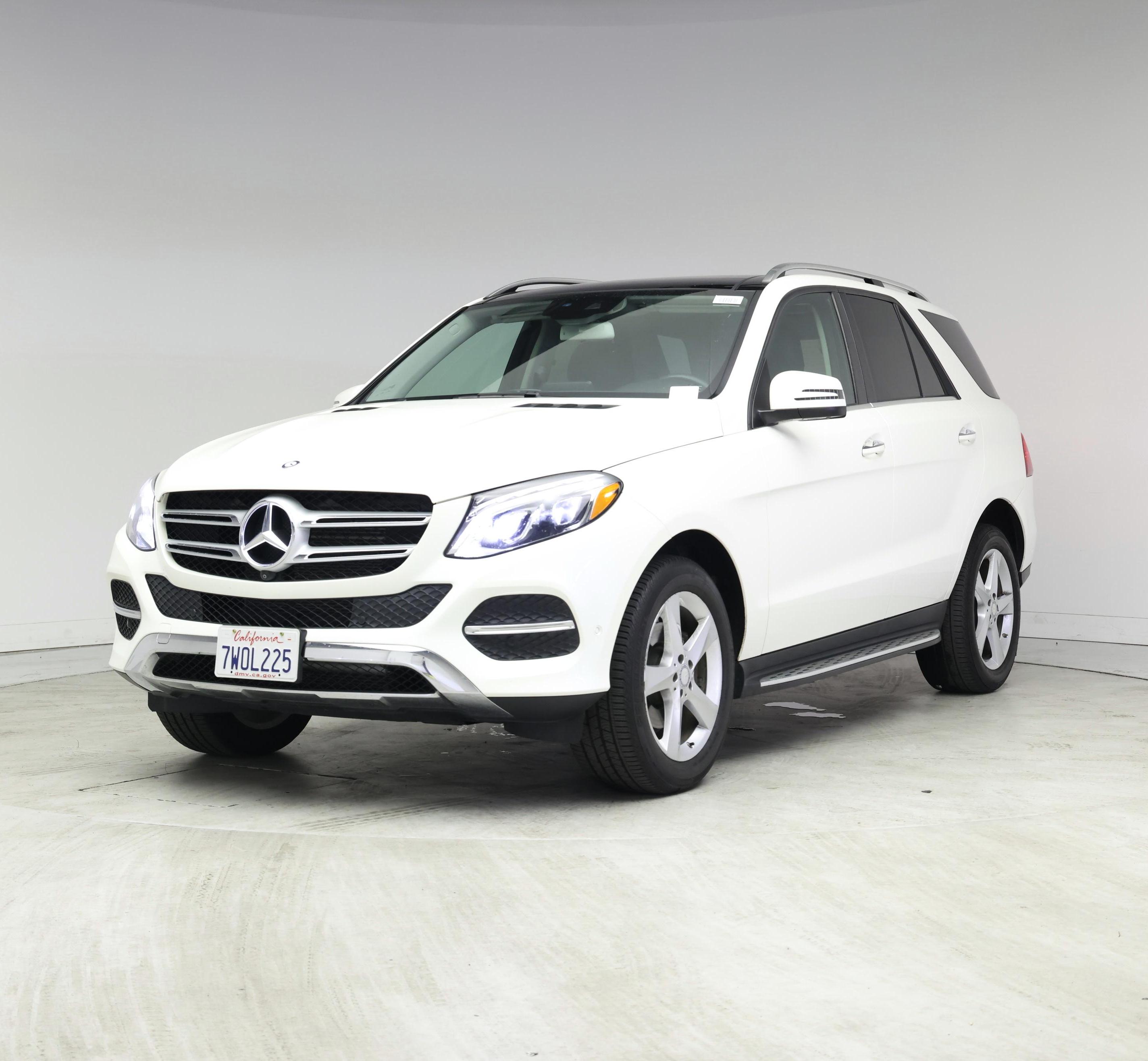 Thumbnail: 2017 Mercedes-Benz GLE - 4