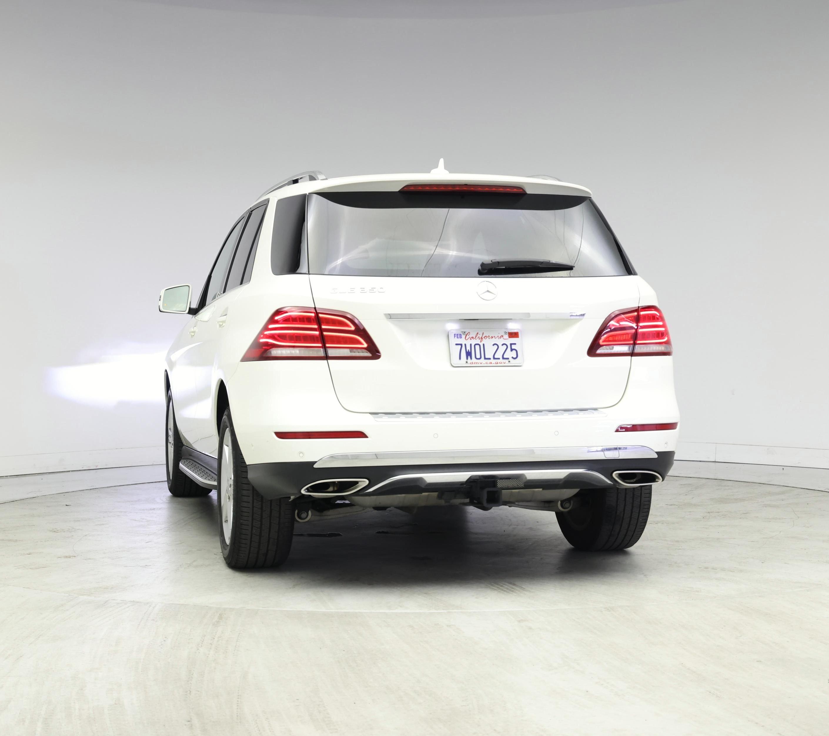 Thumbnail: 2017 Mercedes-Benz GLE - 6