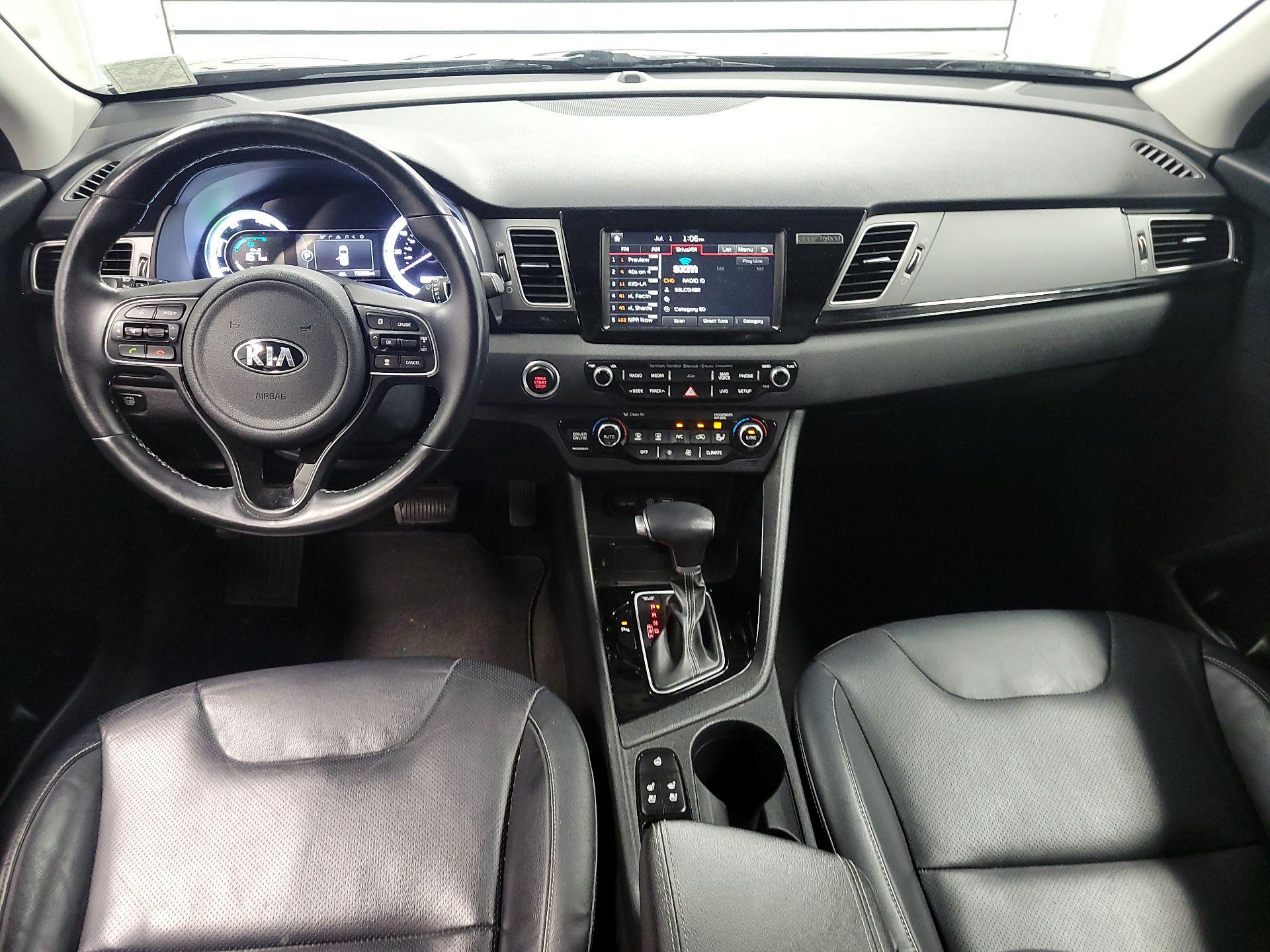 Thumbnail: 2017 Kia Niro - 9