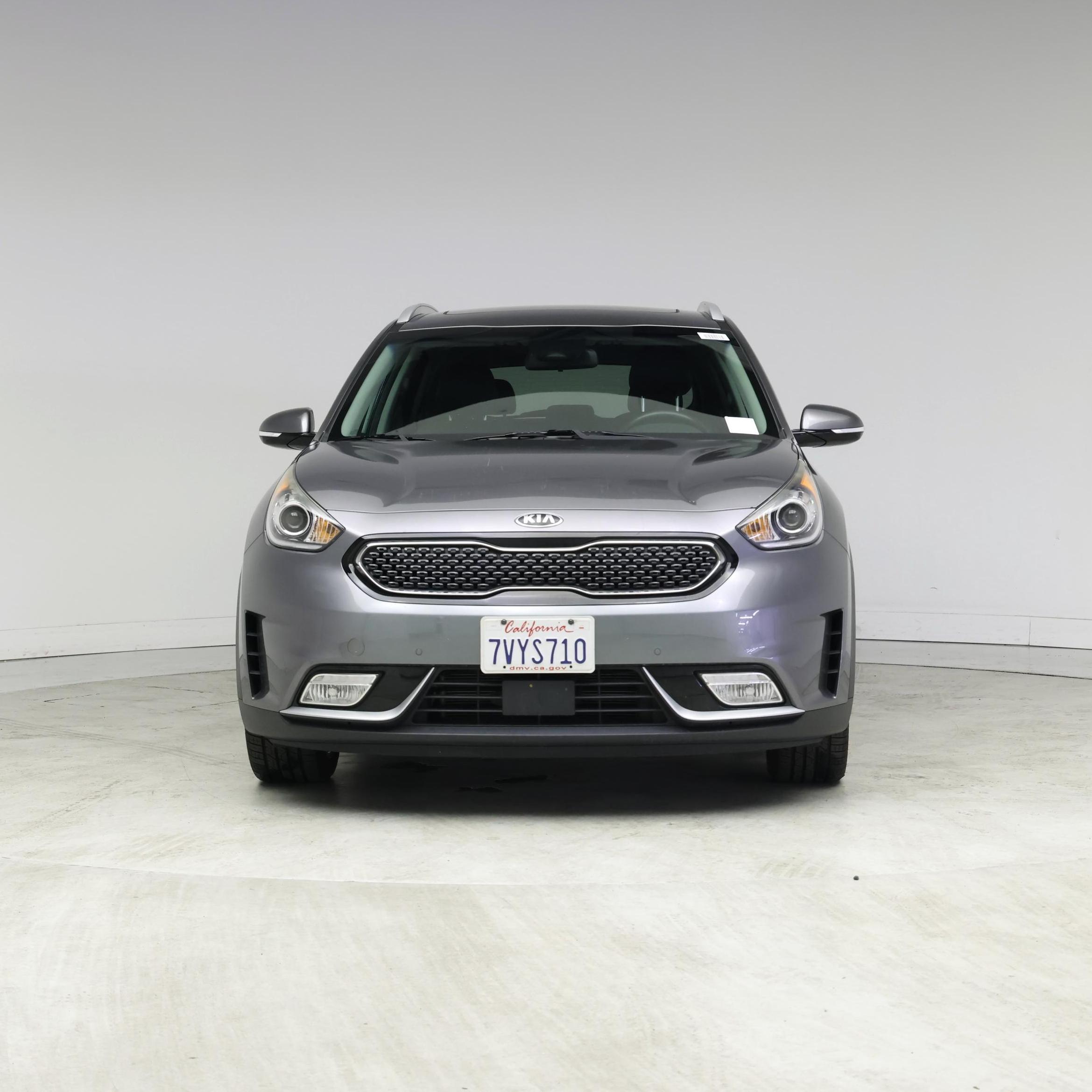Thumbnail: 2017 Kia Niro - 5