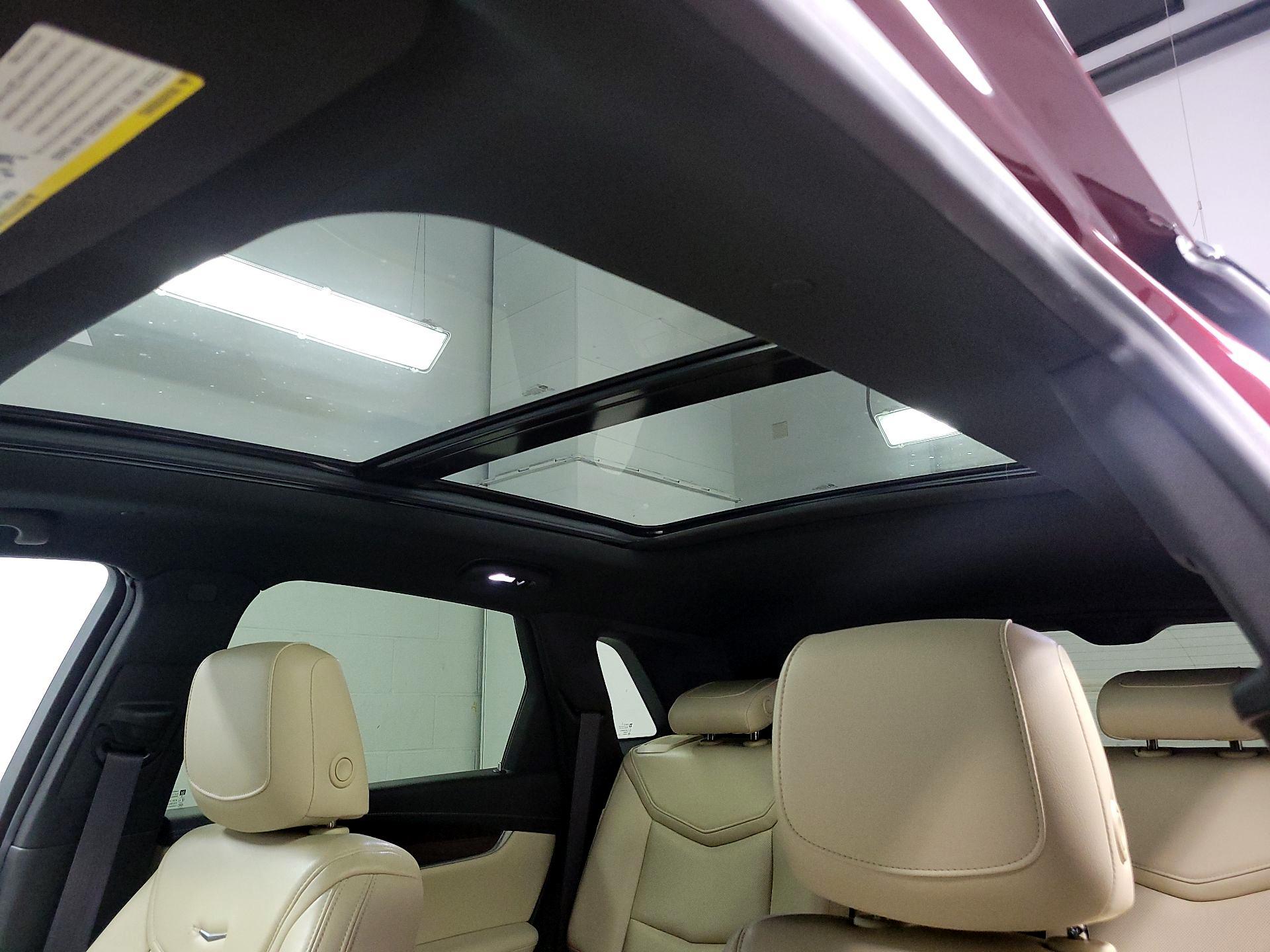 Thumbnail: 2017 Cadillac XT5 - 18