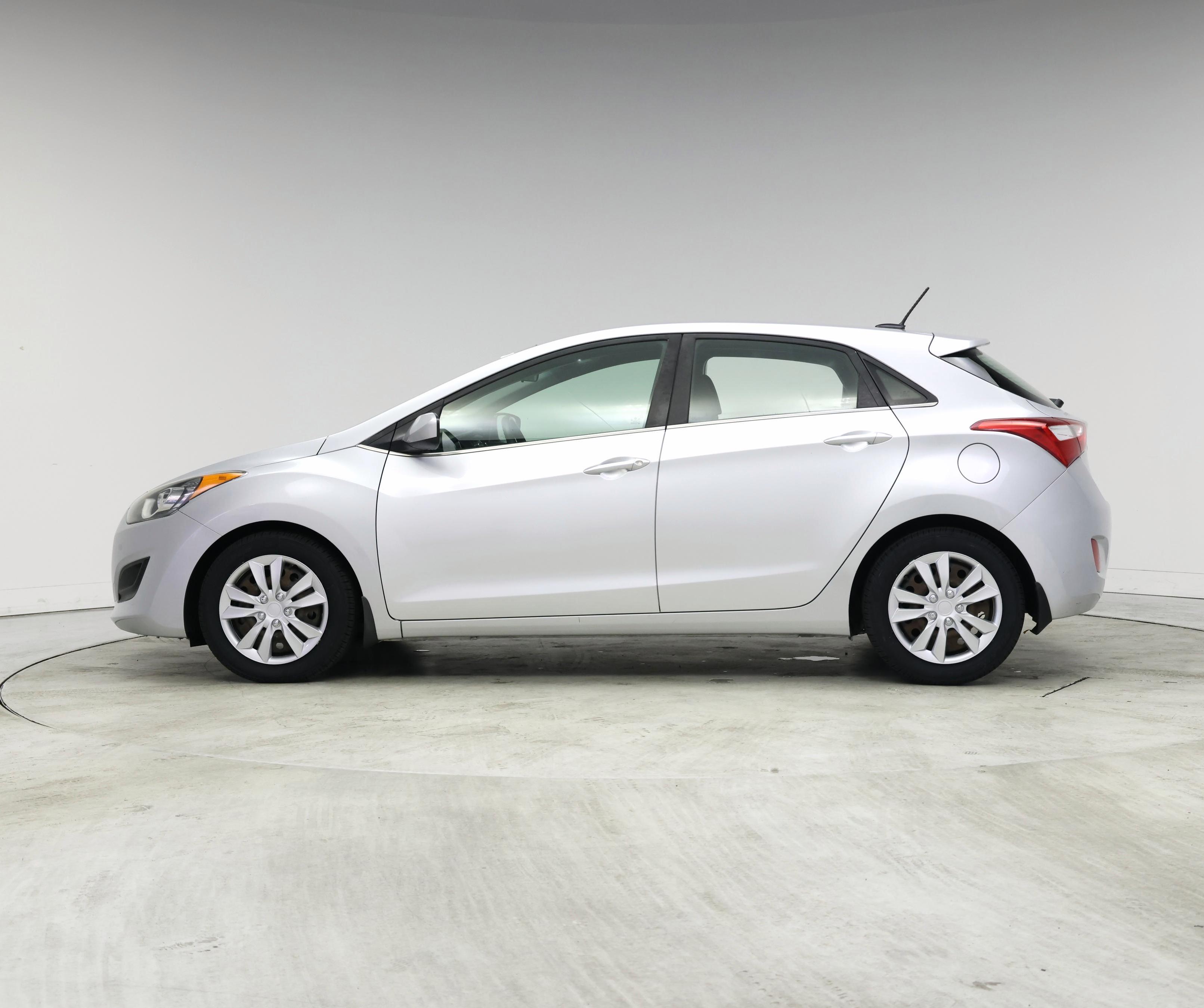 Thumbnail: 2016 Hyundai Elantra - 3