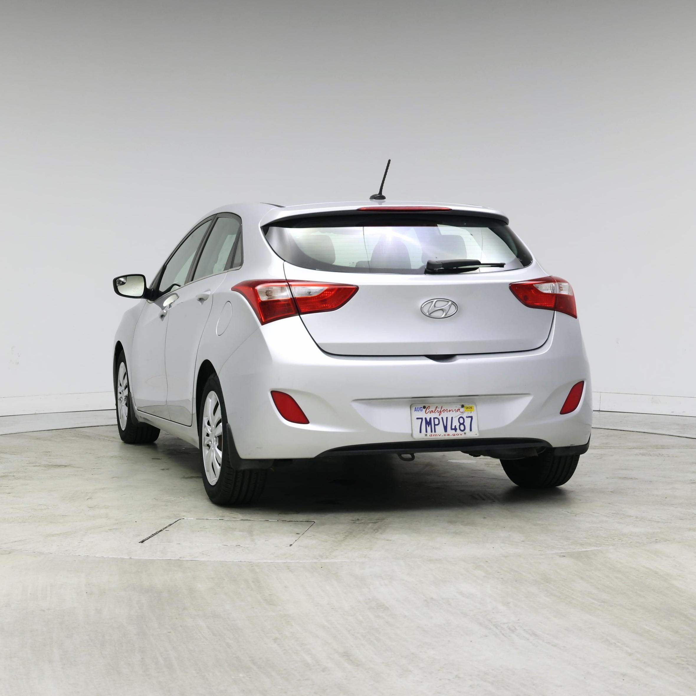 Thumbnail: 2016 Hyundai Elantra - 6