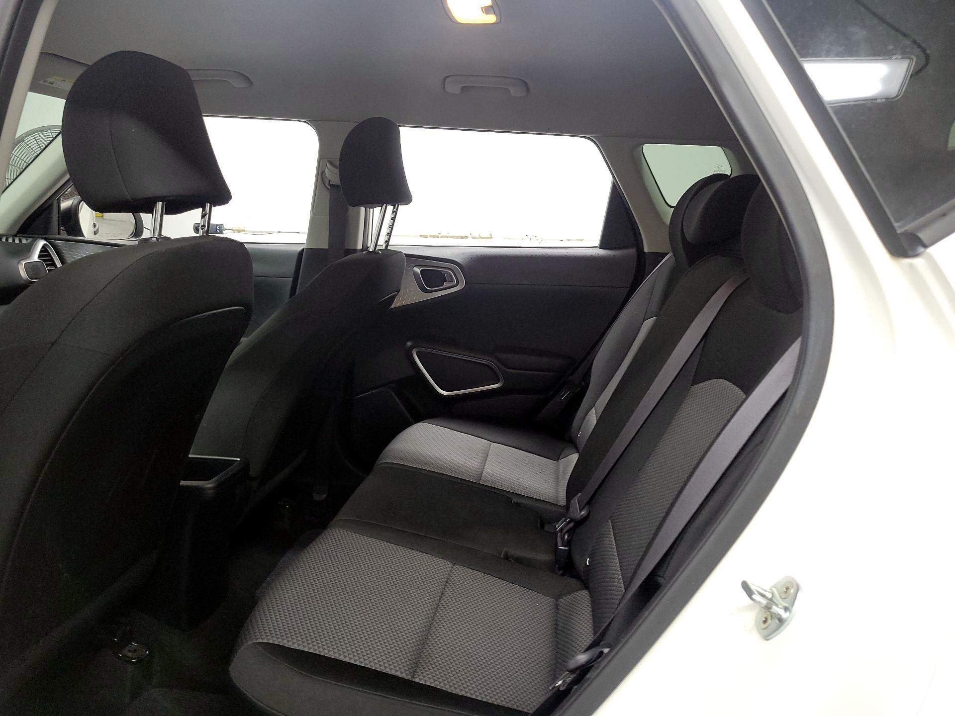 Thumbnail: 2020 Kia Soul - 17