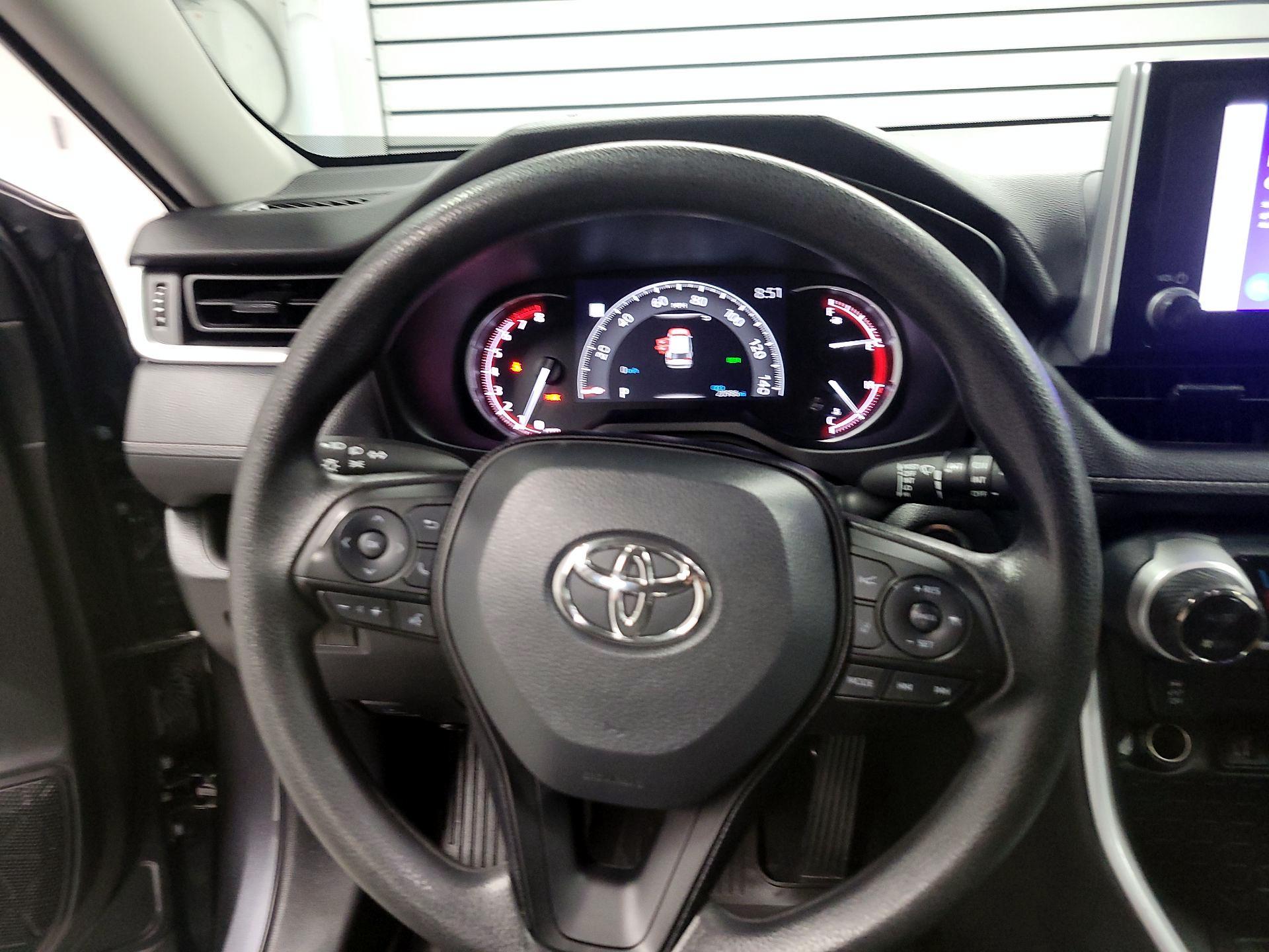 Thumbnail: 2023 Toyota RAV4 - 10
