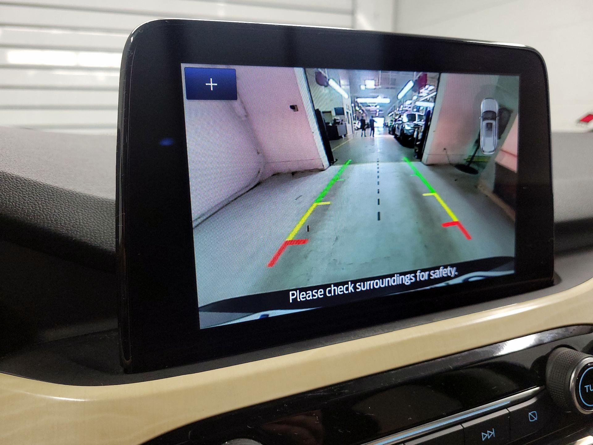 Thumbnail: 2022 Ford Escape - 15