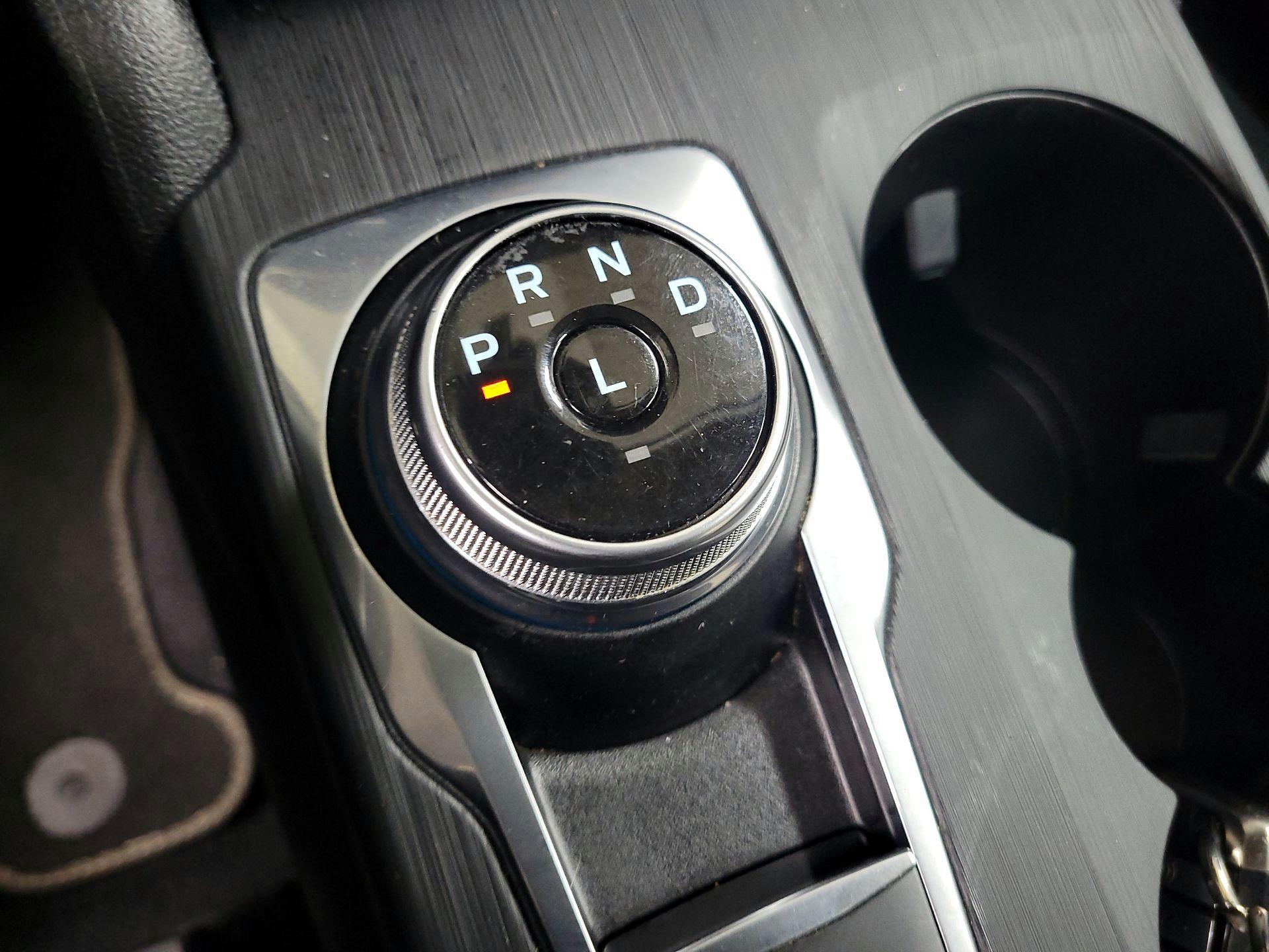 Thumbnail: 2022 Ford Escape - 18