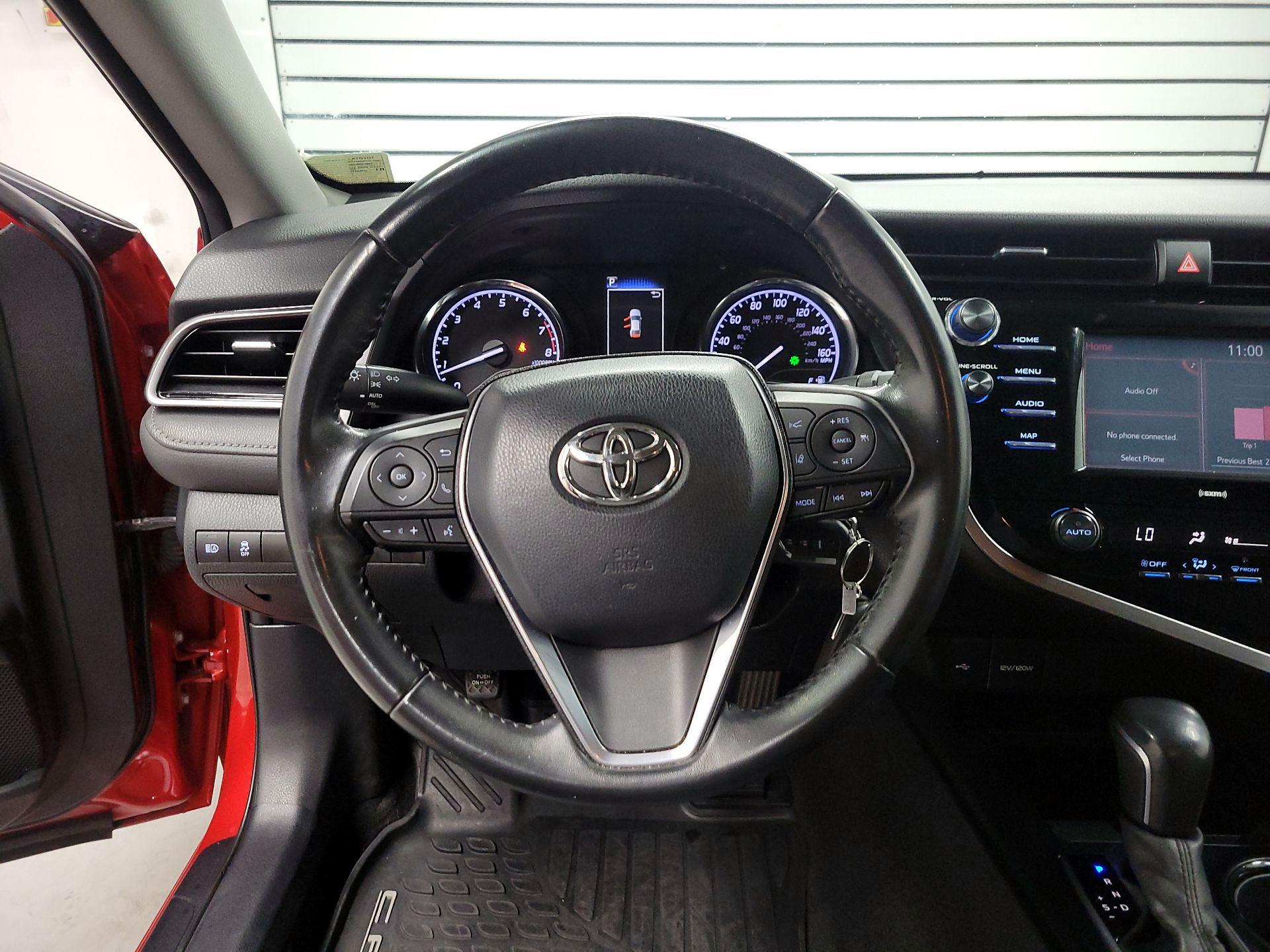 Thumbnail: 2020 Toyota Camry - 10