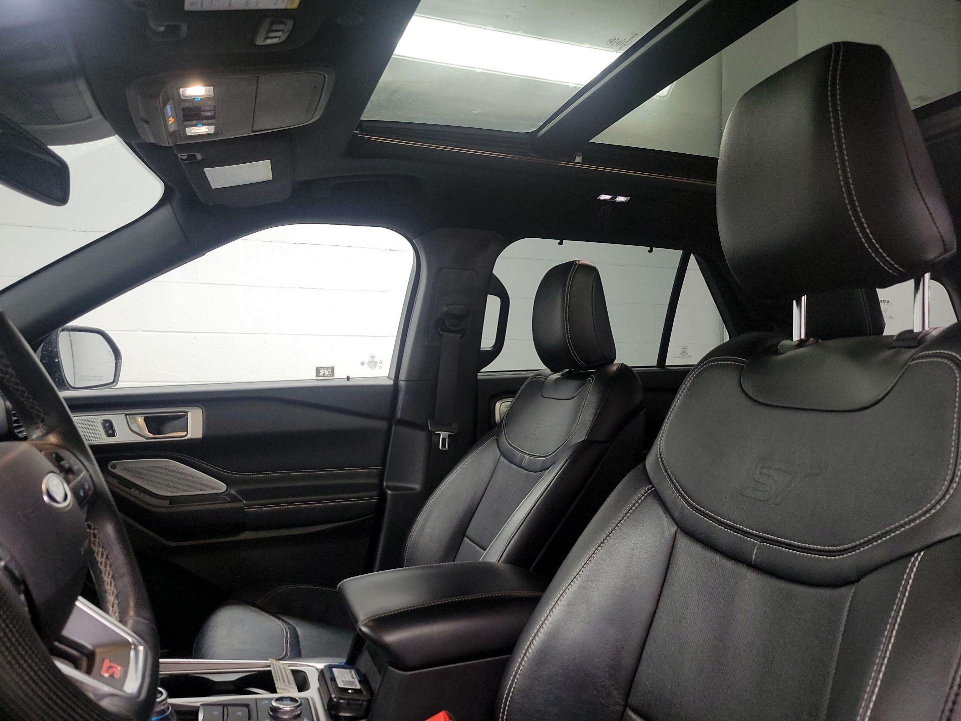 Thumbnail: 2020 Ford Explorer - 20