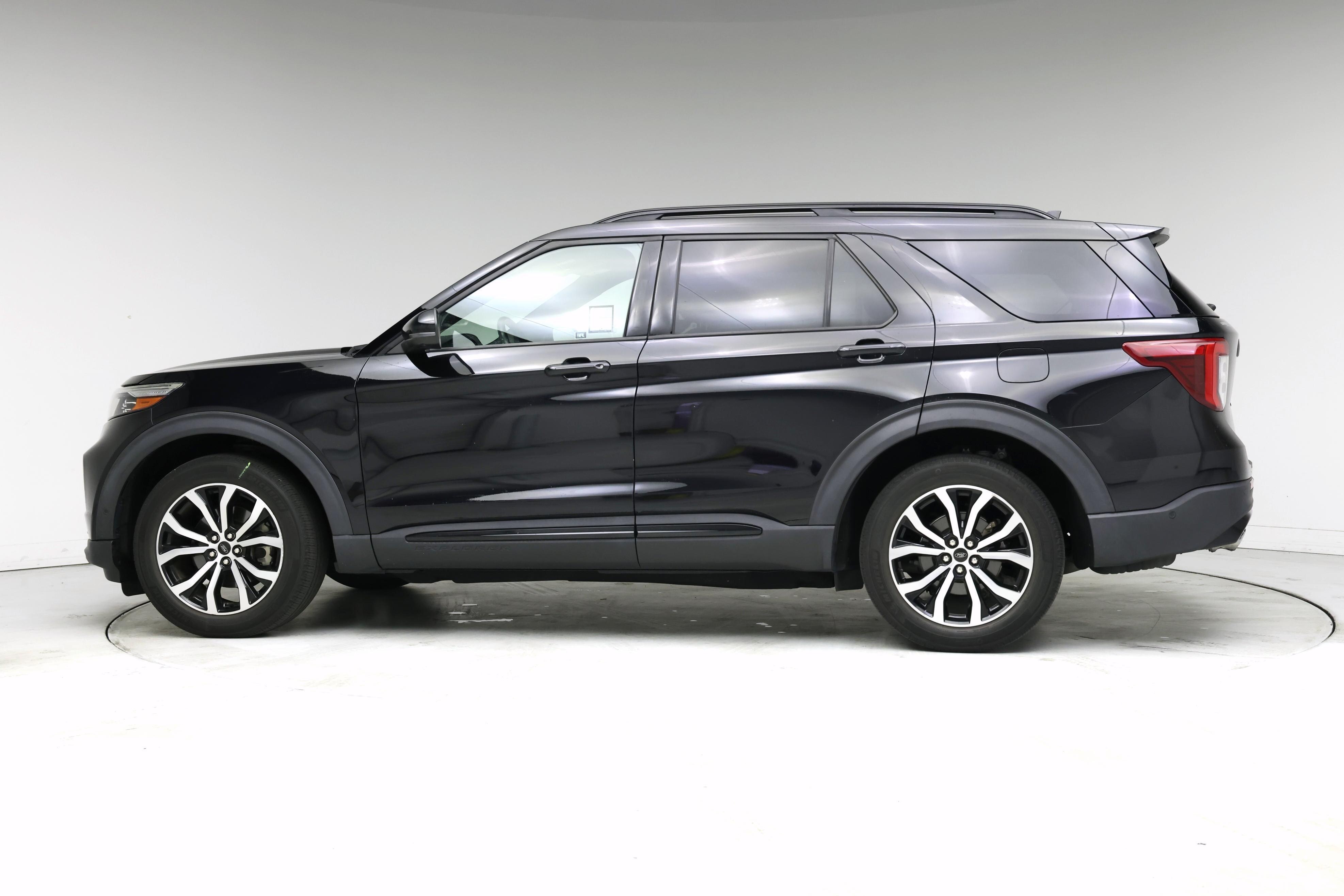 Thumbnail: 2020 Ford Explorer - 3
