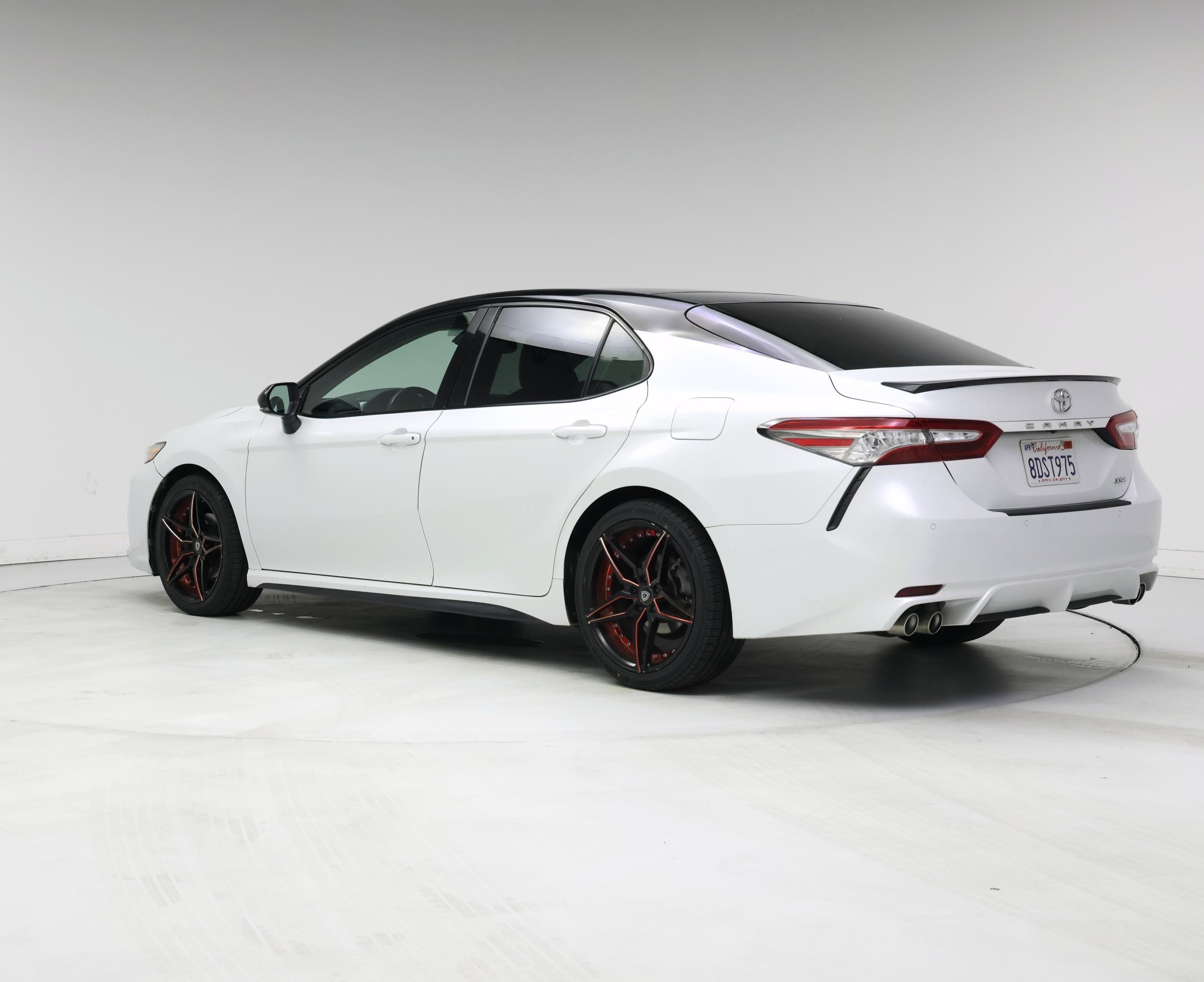Thumbnail: 2018 Toyota Camry - 2