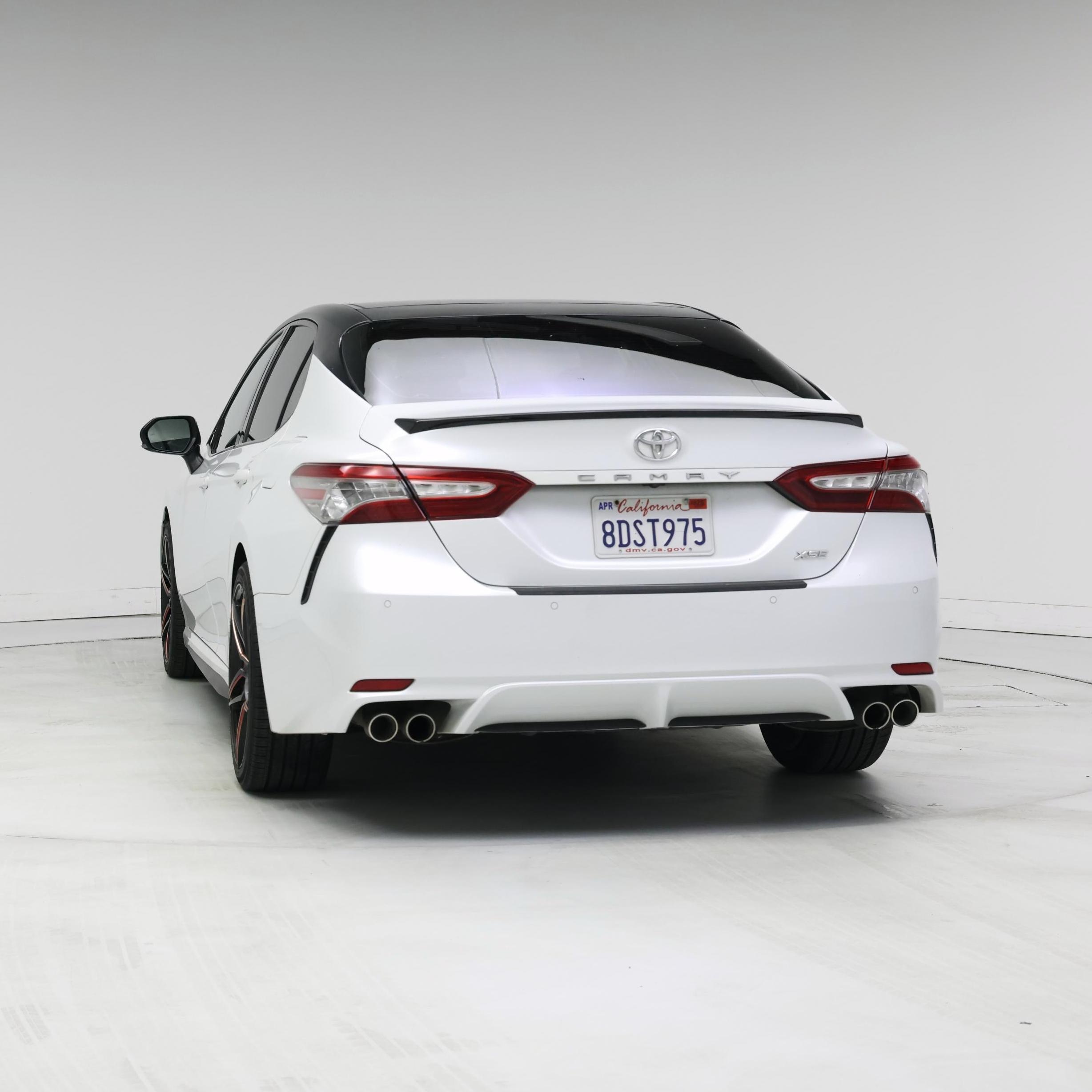 Thumbnail: 2018 Toyota Camry - 6