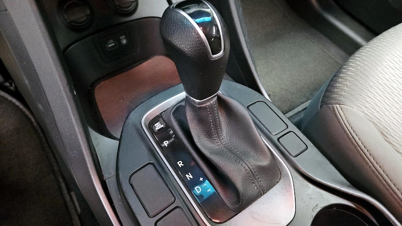 2017 Hyundai Santa Fe Sport 2.0T 17