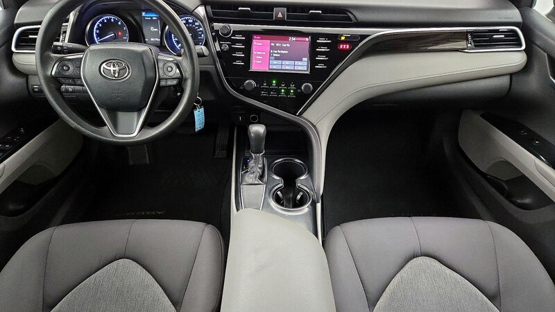 2018 Toyota Camry LE 9