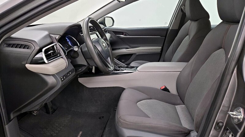 2018 Toyota Camry LE 11