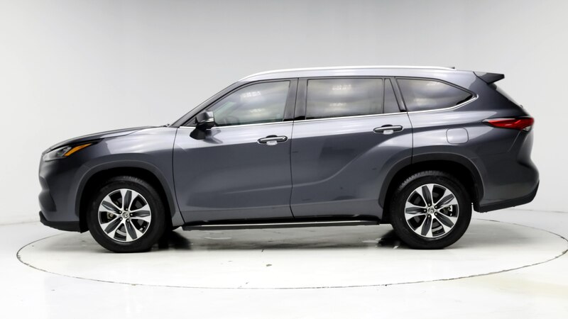 2020 Toyota Highlander XLE 3