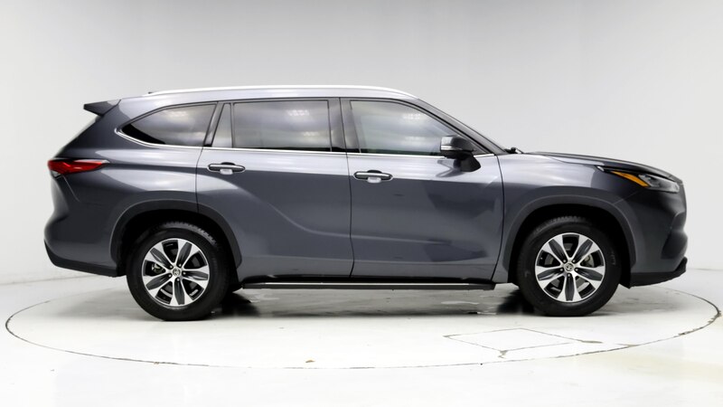 2020 Toyota Highlander XLE 7