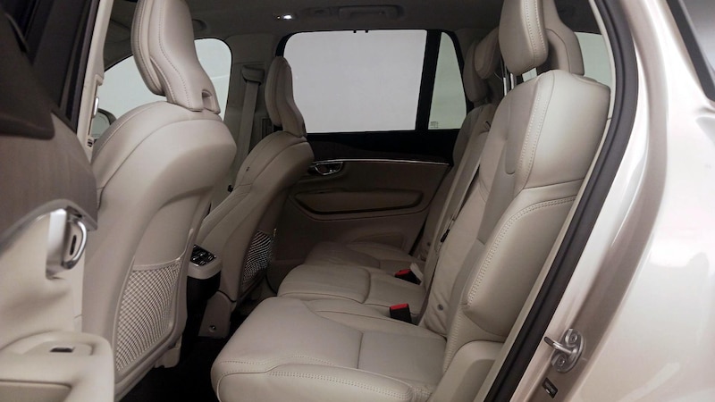 2023 Volvo XC90 B6 Ultimate 20
