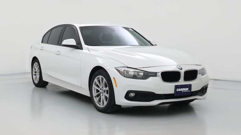 2017 BMW 3 Series 320i Hero Image