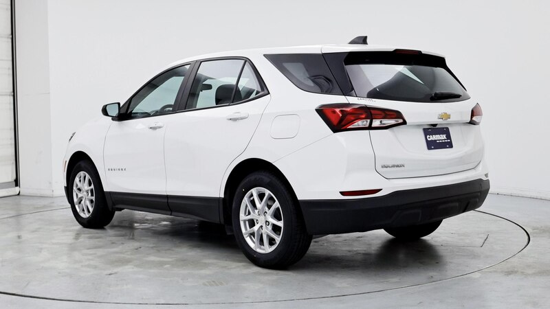 2022 Chevrolet Equinox LS 2