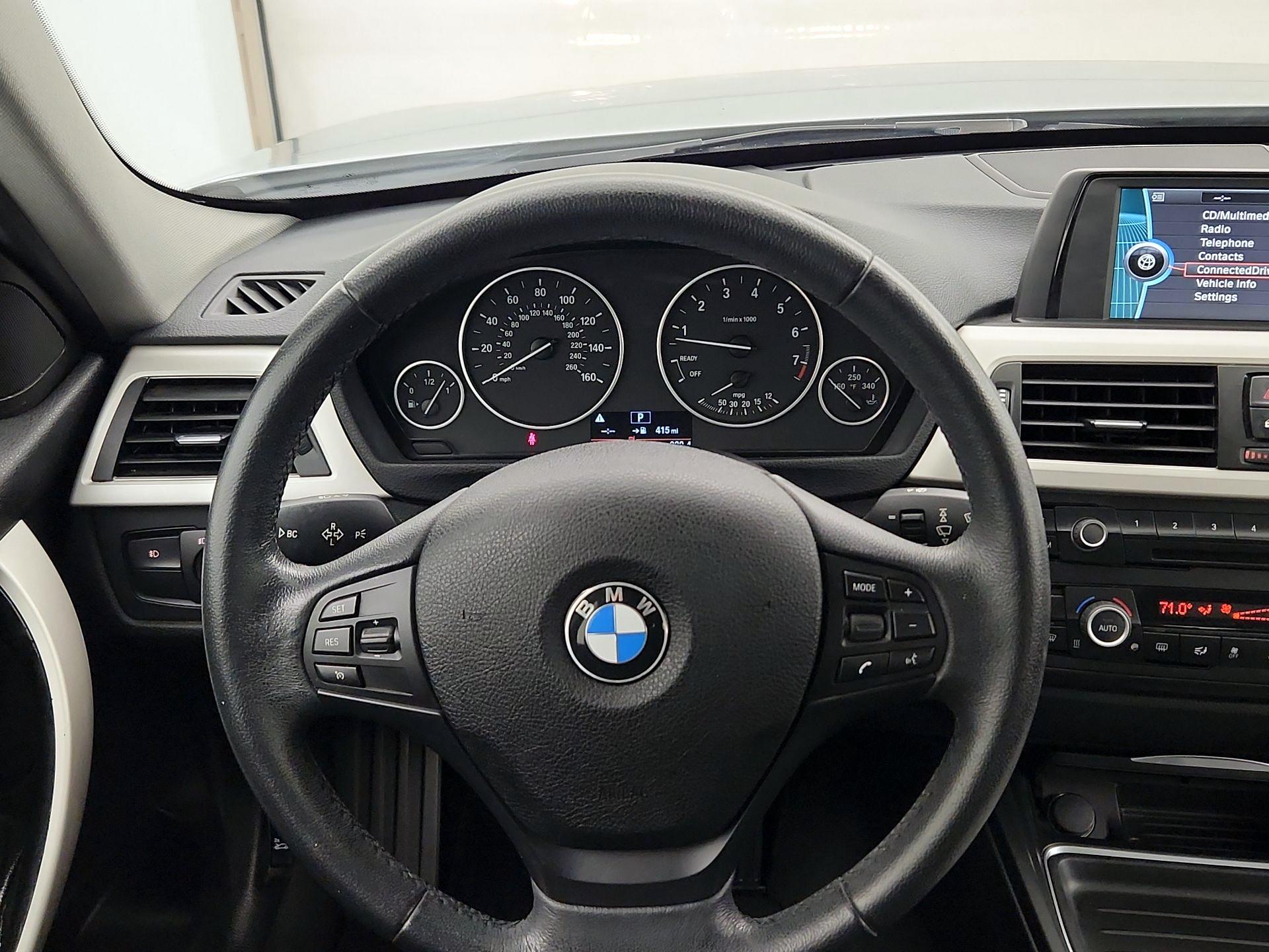 Thumbnail: 2014 BMW 3 Series - 10