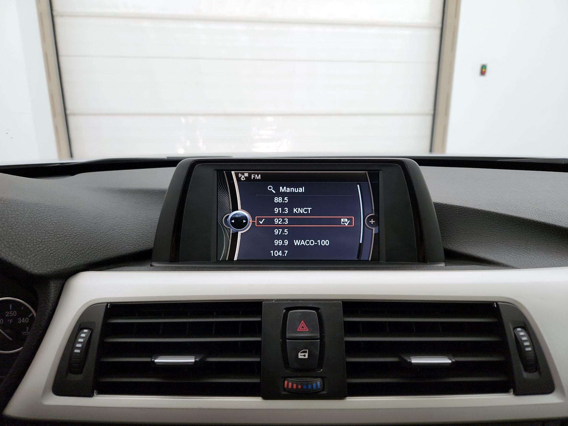 Thumbnail: 2014 BMW 3 Series - 14