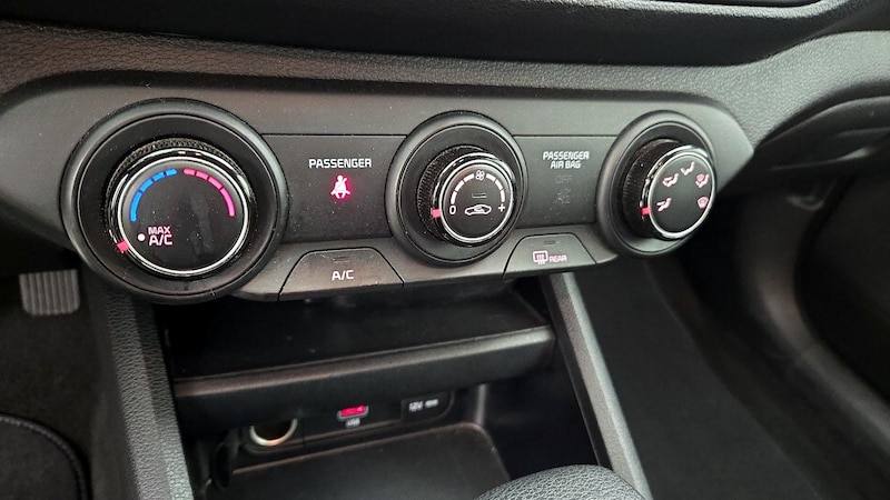2023 Kia Forte LXS 16