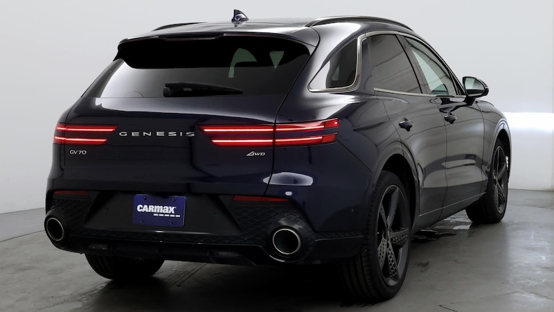 2022 Genesis GV70 Sport 8