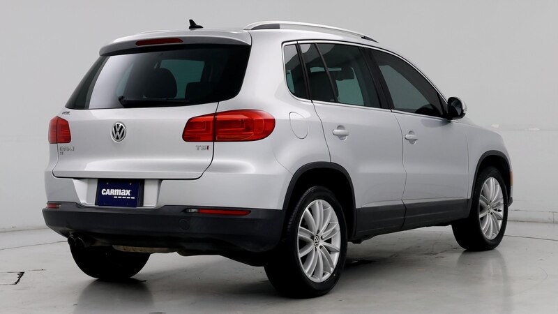 2016 Volkswagen Tiguan SE 8