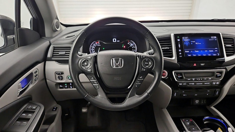 2016 Honda Pilot Touring 10