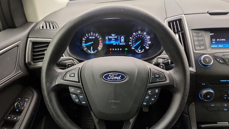 2018 Ford Edge SE 10