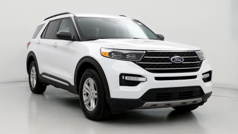 2023 Ford Explorer XLT Hero Image